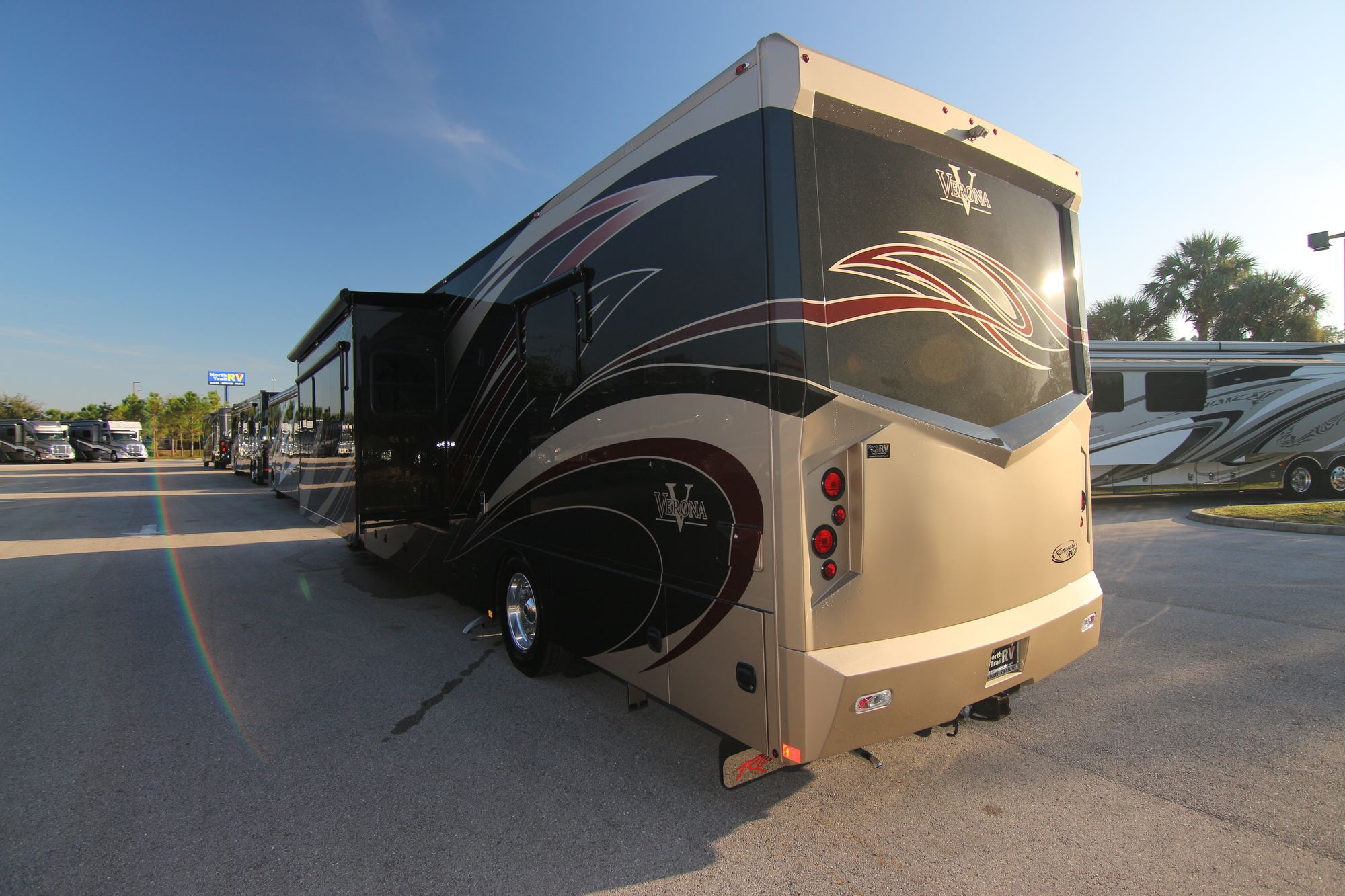 Used 2018 Renegade Rv Verona 40VRB Super C  For Sale