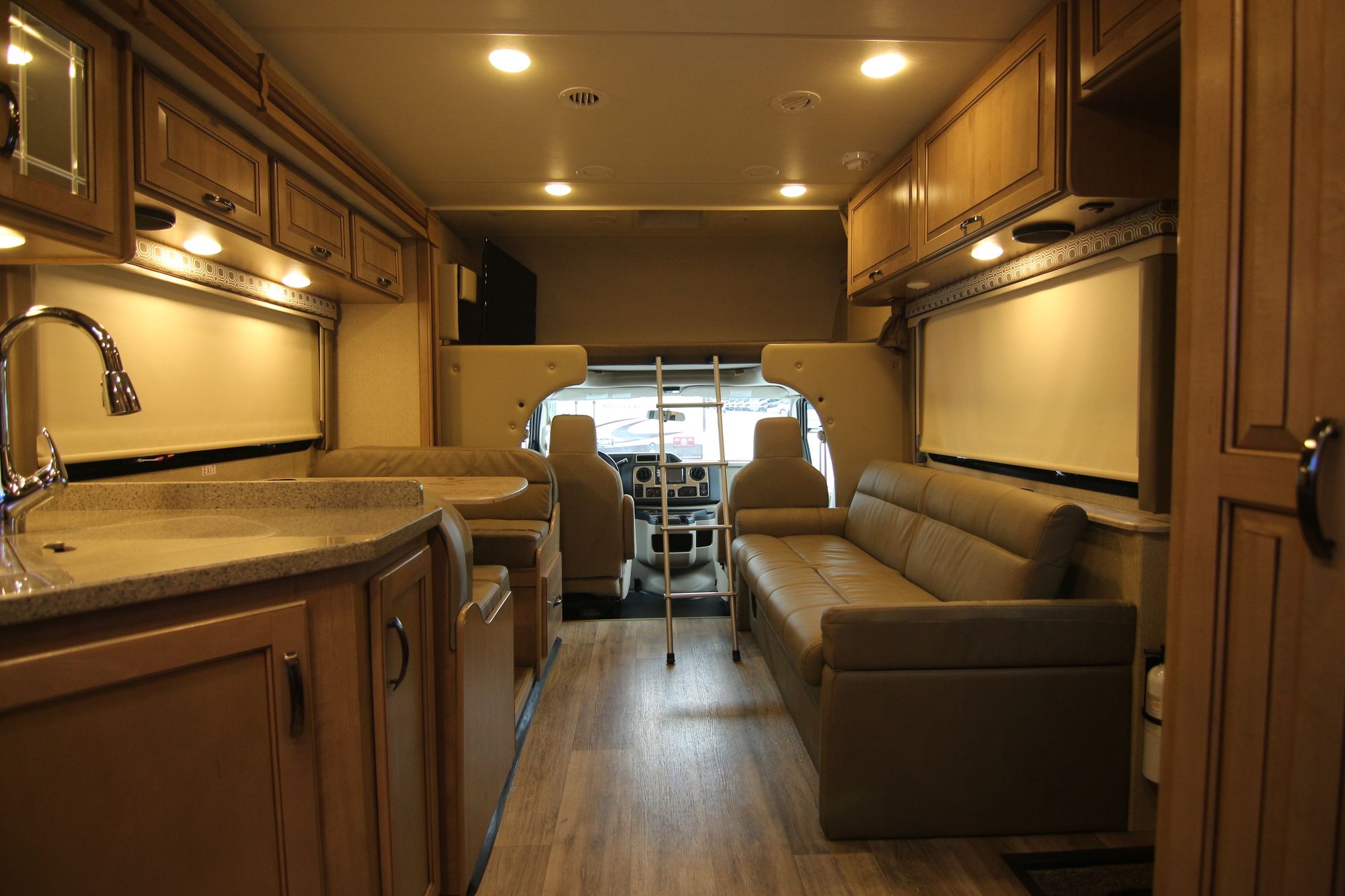 Used 2018 Thor Fourwinds 31E Class C  For Sale