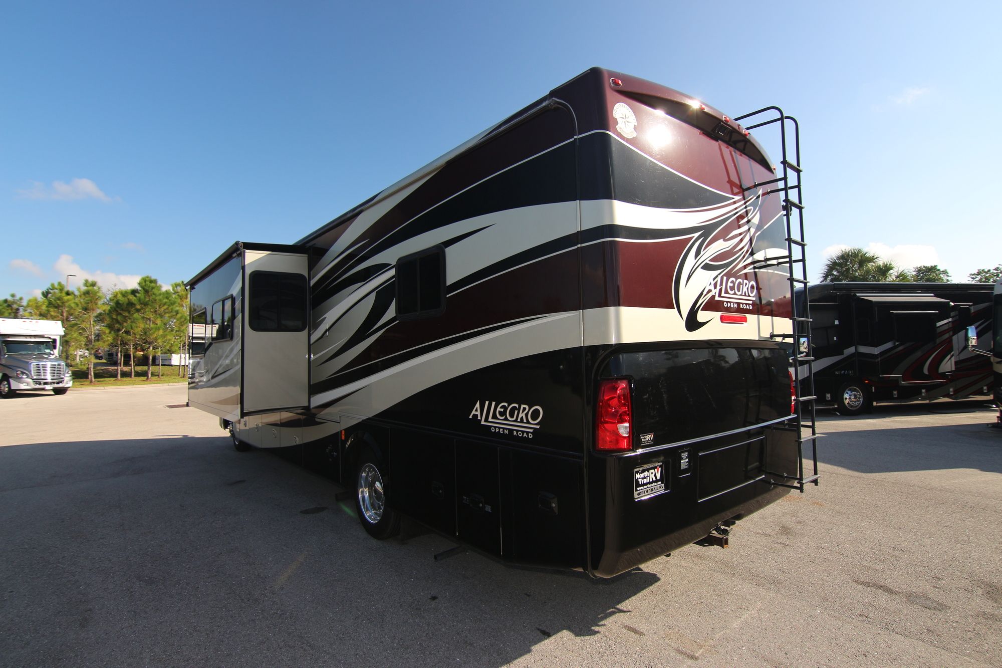 Used 2012 Tiffin Motor Homes Allegro 34TGA Class A  For Sale