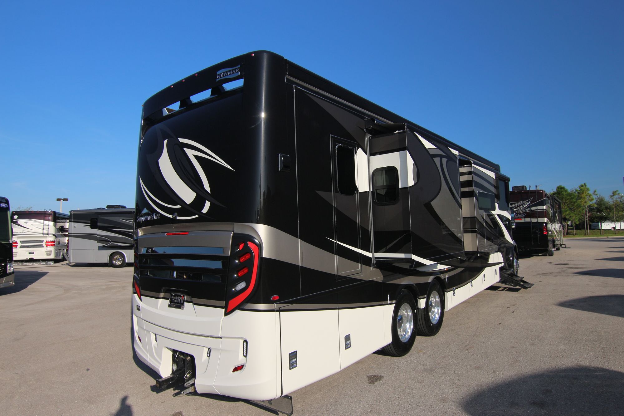 New 2020 Newmar Supreme Aire 4573 Super C  For Sale