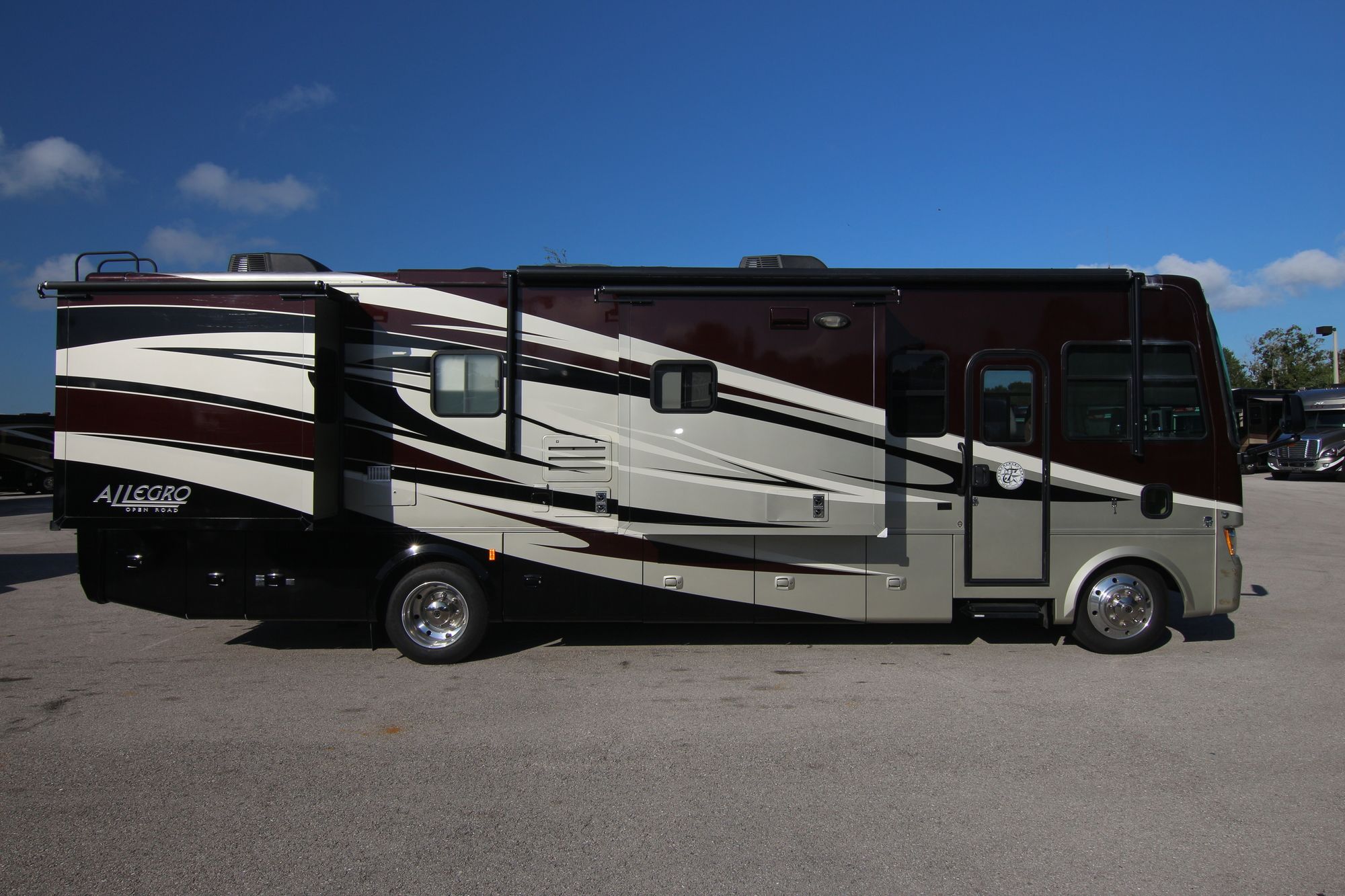 Used 2012 Tiffin Motor Homes Allegro 34TGA Class A  For Sale