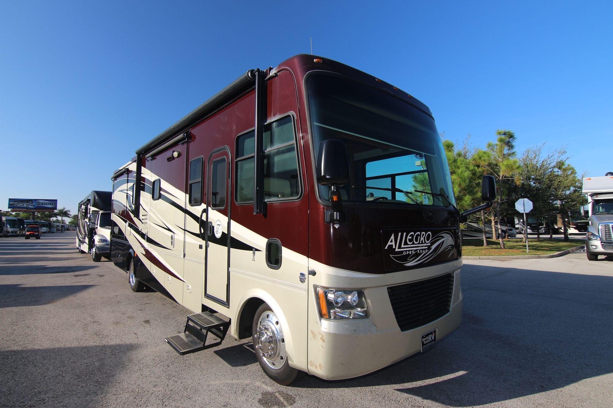 Used 2012 Tiffin Motor Homes Allegro 34TGA Class A  For Sale