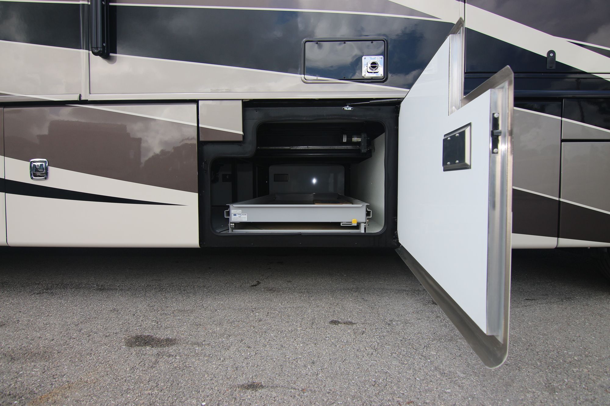 Used 2018 Holiday Rambler Navigator 38K Class A  For Sale