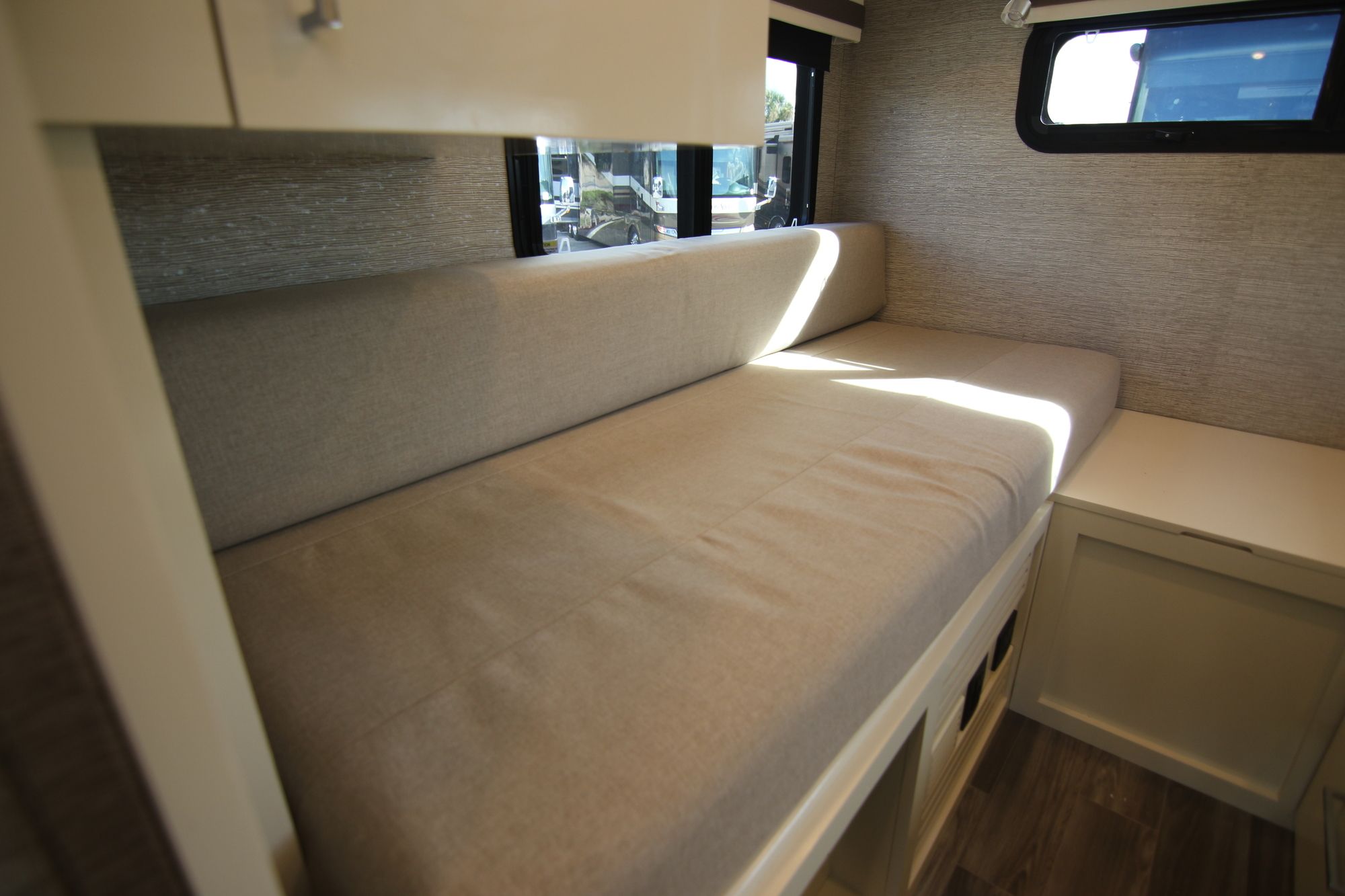 New 2020 Tiffin Motor Homes Wayfarer 24TW Class C  For Sale