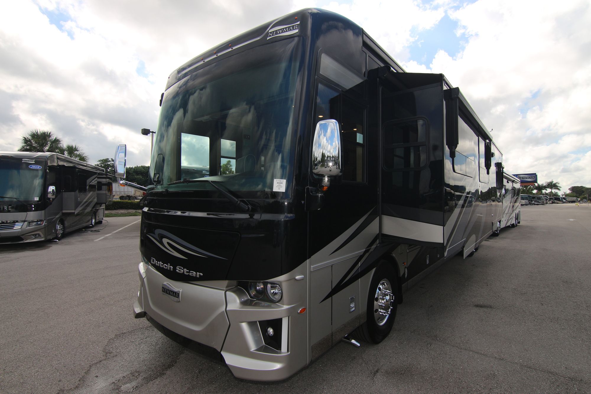 Used 2019 Newmar Dutch Star 4369 Class A  For Sale