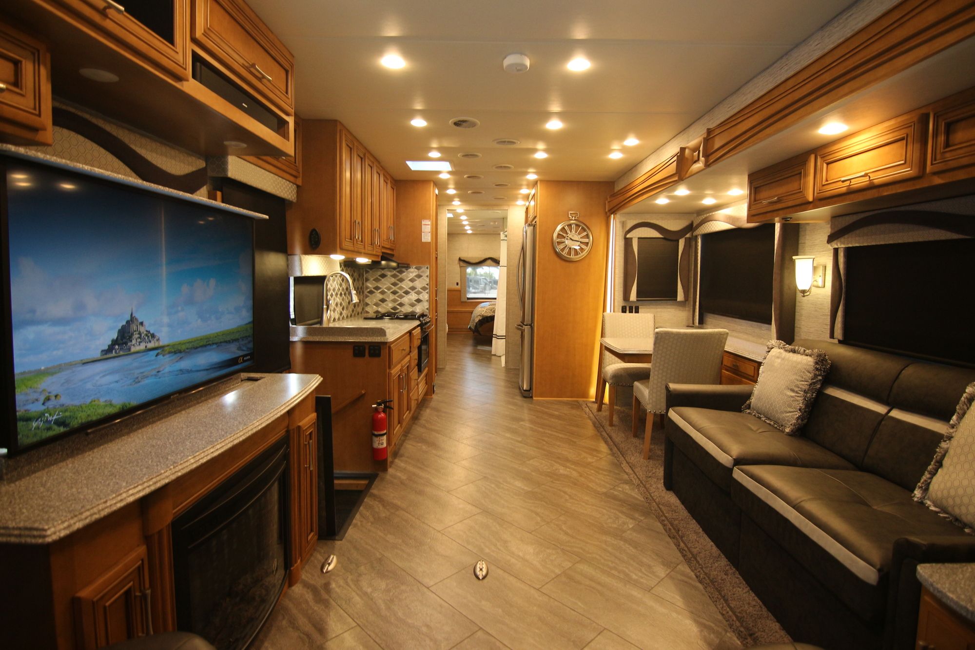 Used 2018 Newmar Canyon Star 3911 Class A  For Sale