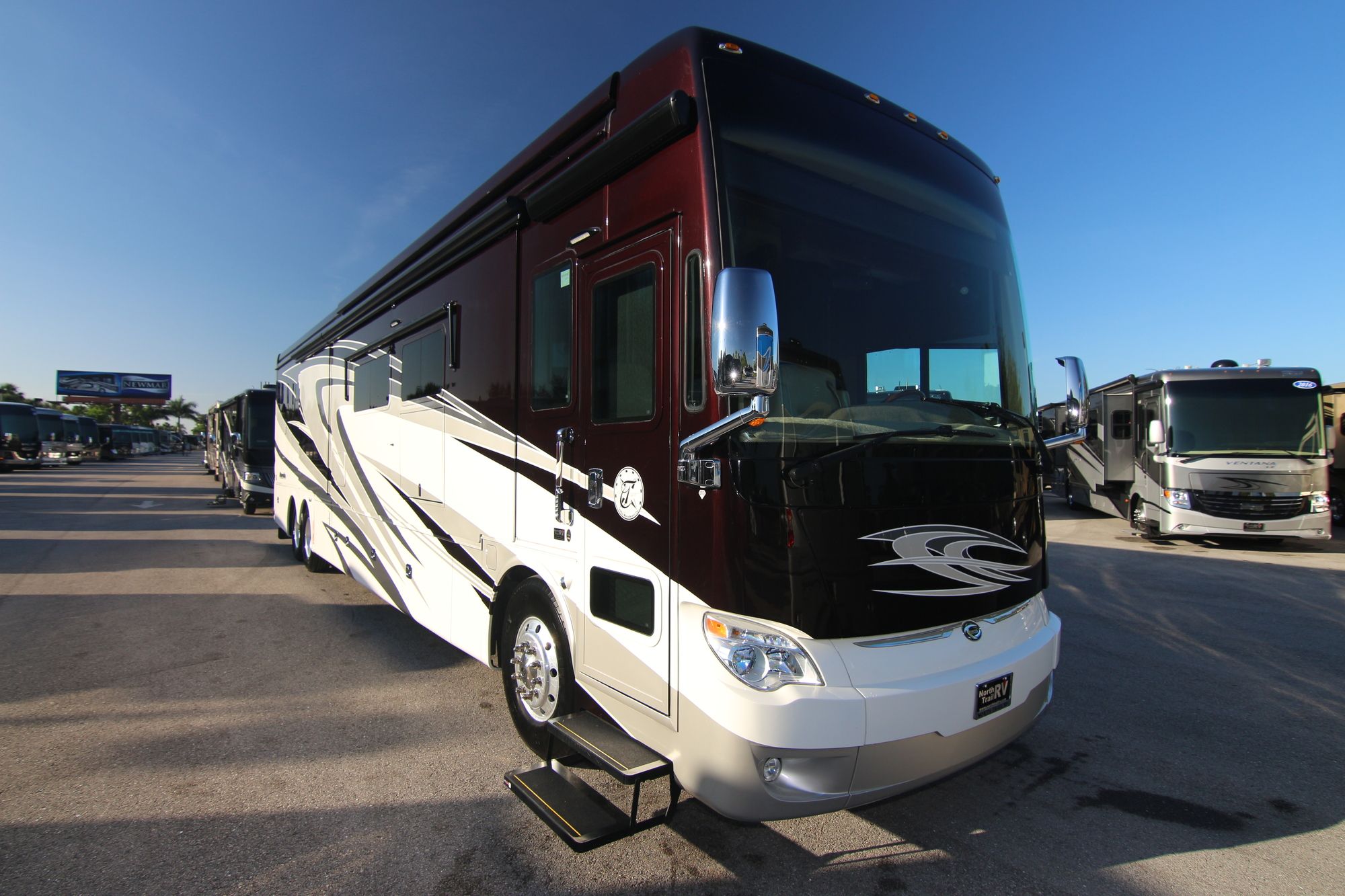 Used 2015 Tiffin Motor Homes Allegro Bus 45LP Class A  For Sale