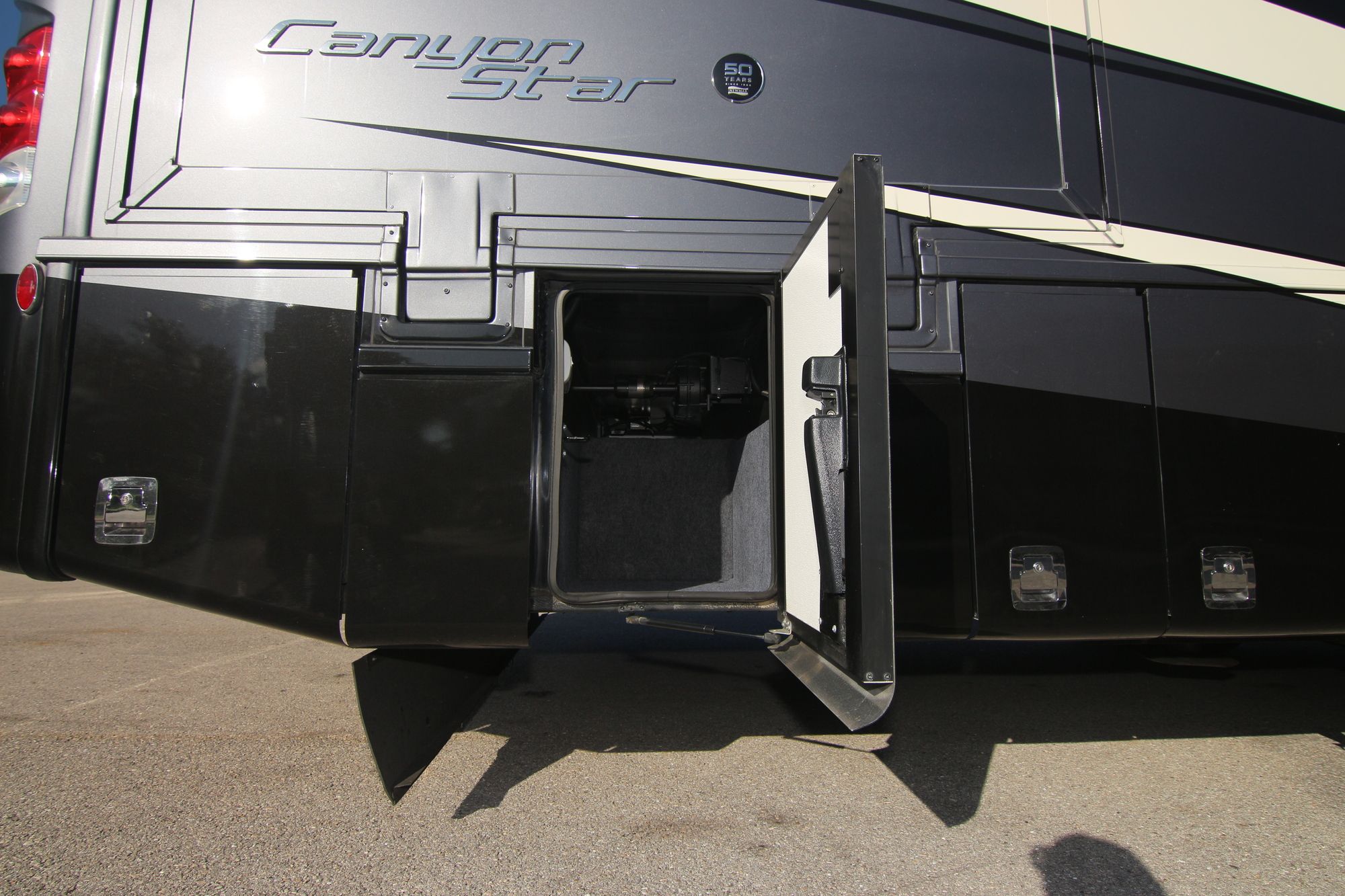 Used 2018 Newmar Canyon Star 3911 Class A  For Sale