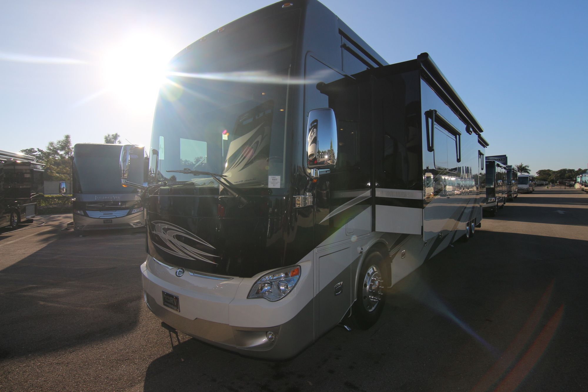 Used 2015 Tiffin Motor Homes Allegro Bus 45LP Class A  For Sale