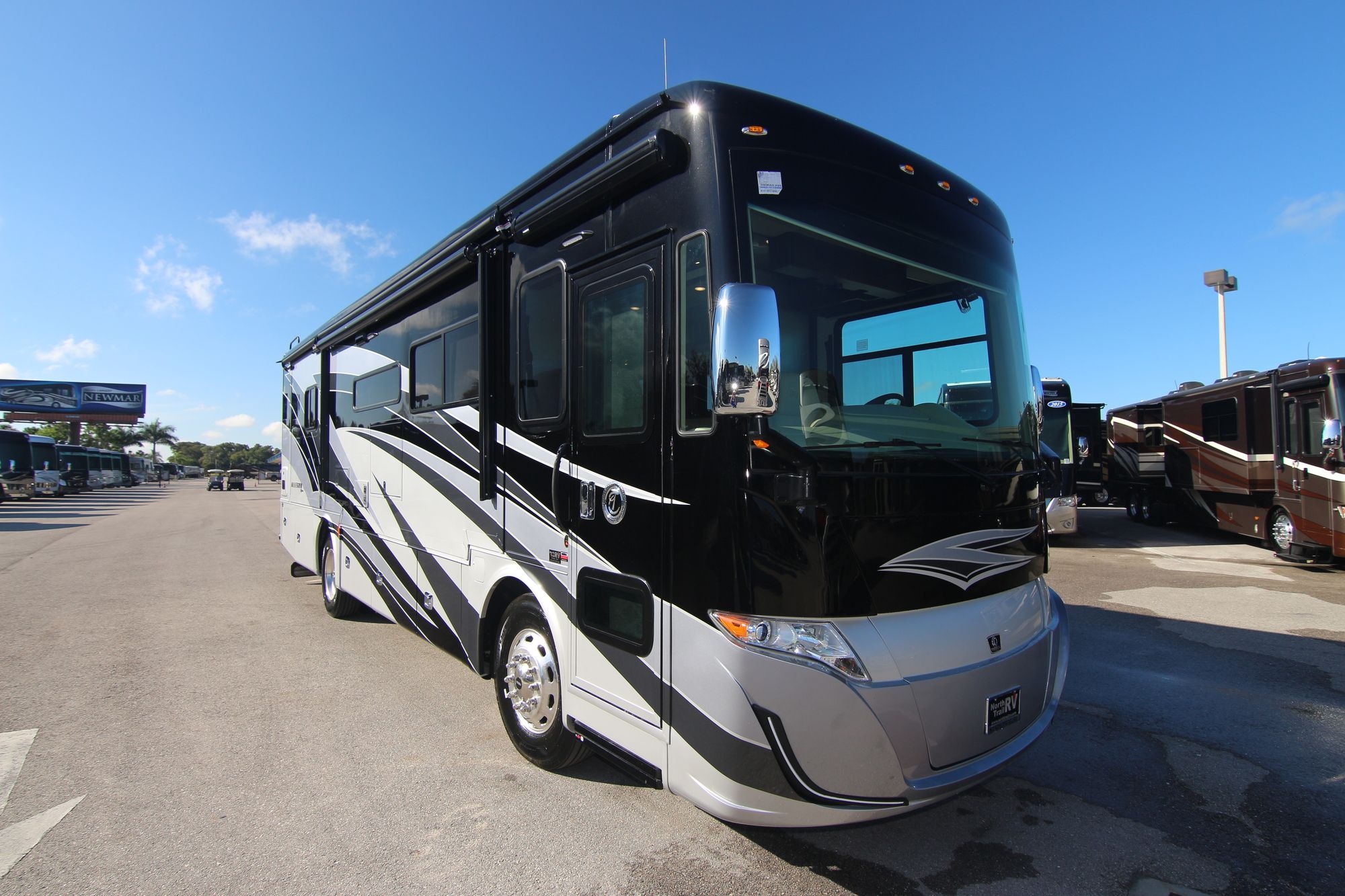 New 2020 Tiffin Motor Homes Allegro Red 33AA Class A  For Sale