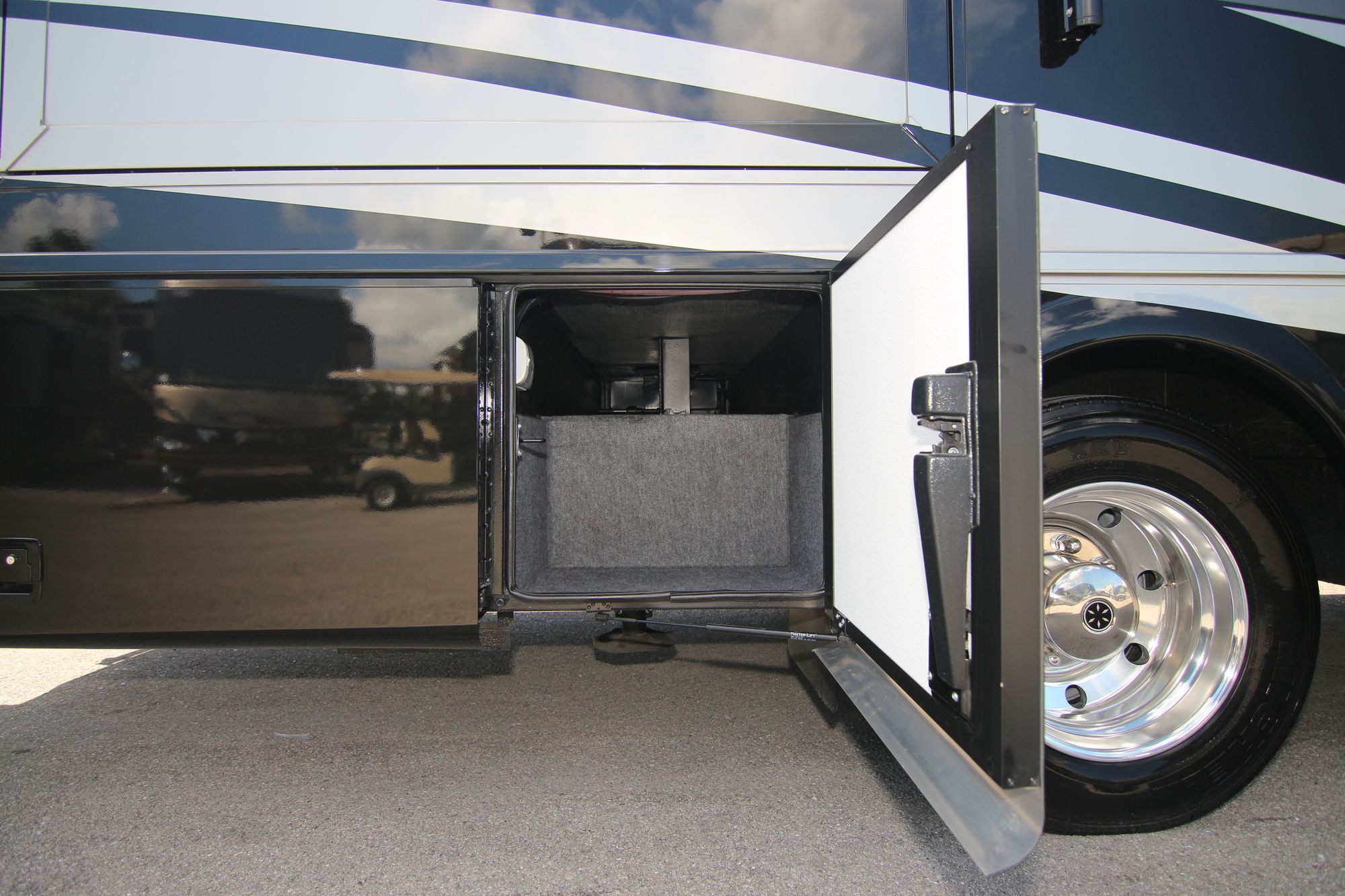 New 2020 Newmar Bay Star 3616 Class A  For Sale