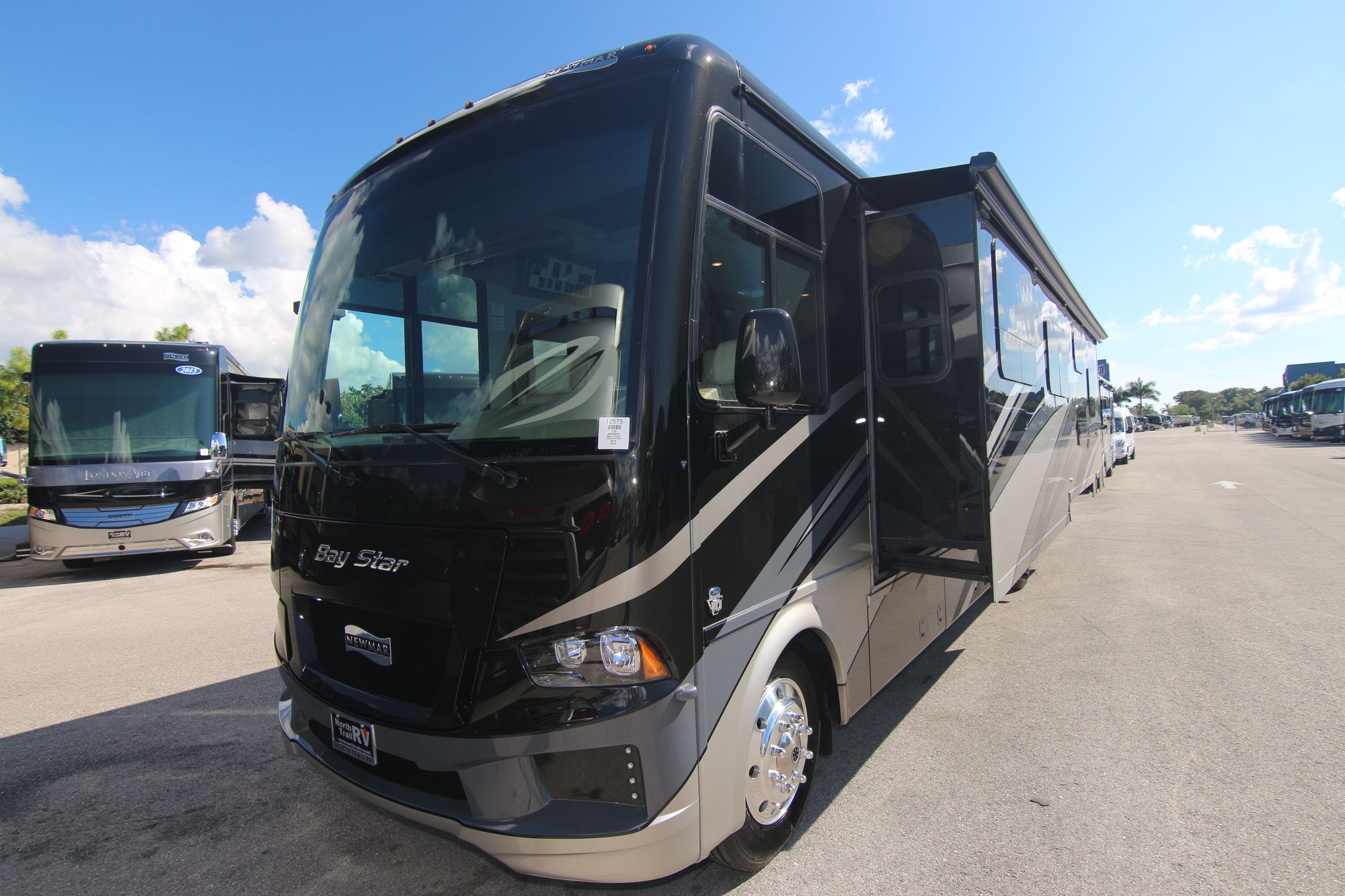 New 2020 Newmar Bay Star 3616 Class A  For Sale