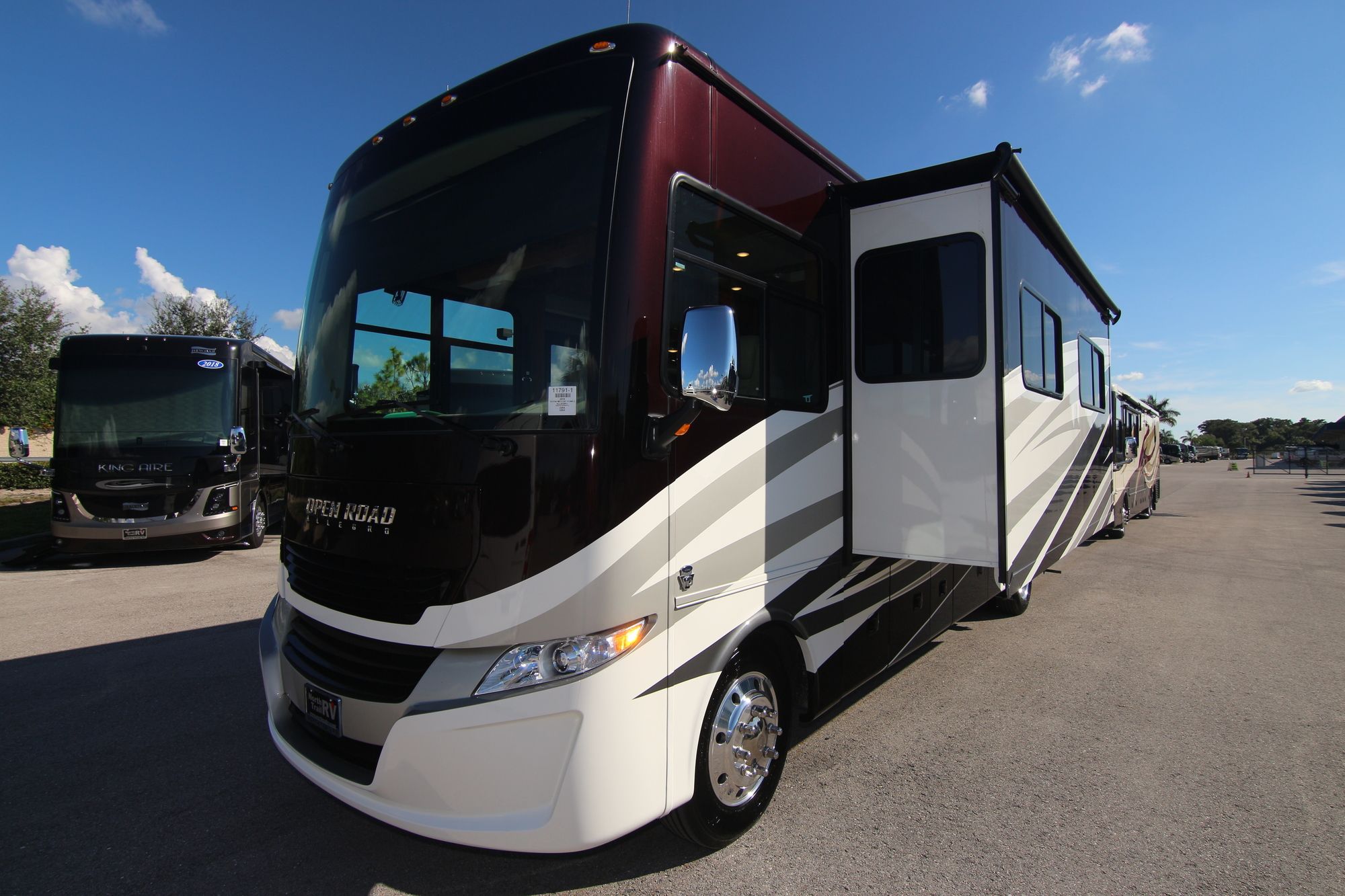 Used 2019 Tiffin Motor Homes Allegro 32SA Class A  For Sale