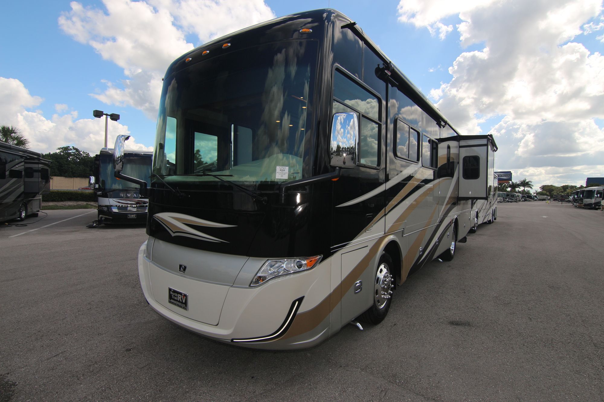 New 2020 Tiffin Motor Homes Allegro Red 33AA Class A  For Sale