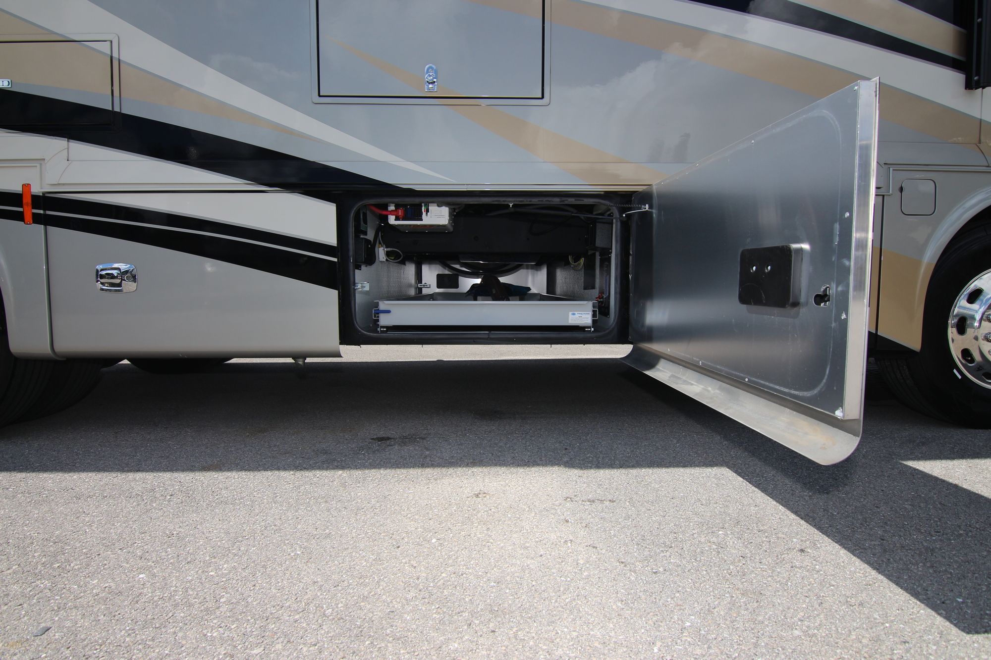 New 2020 Tiffin Motor Homes Allegro Red 33AA Class A  For Sale