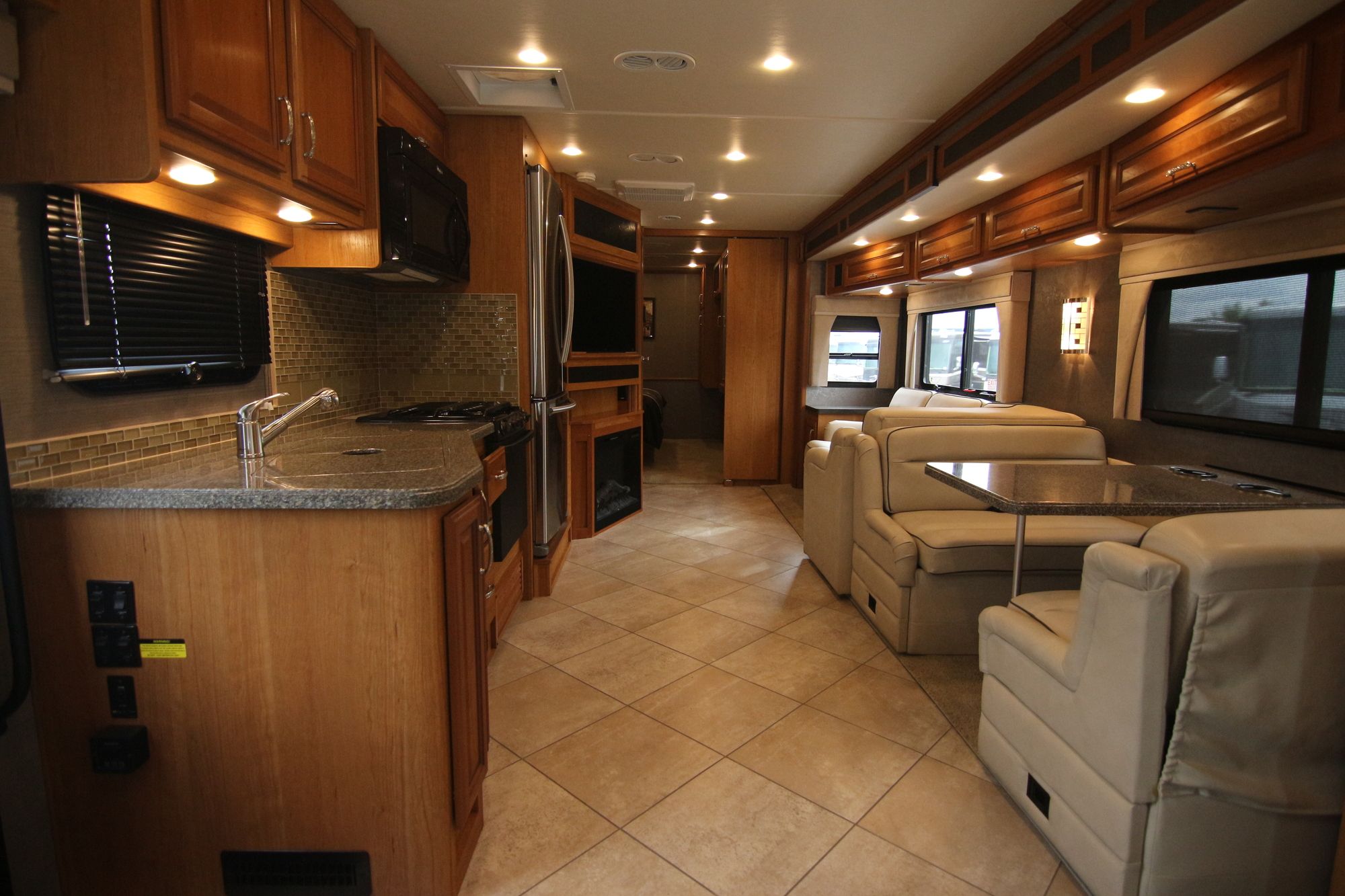 Used 2015 Fleetwood Bounder 33C Class A  For Sale