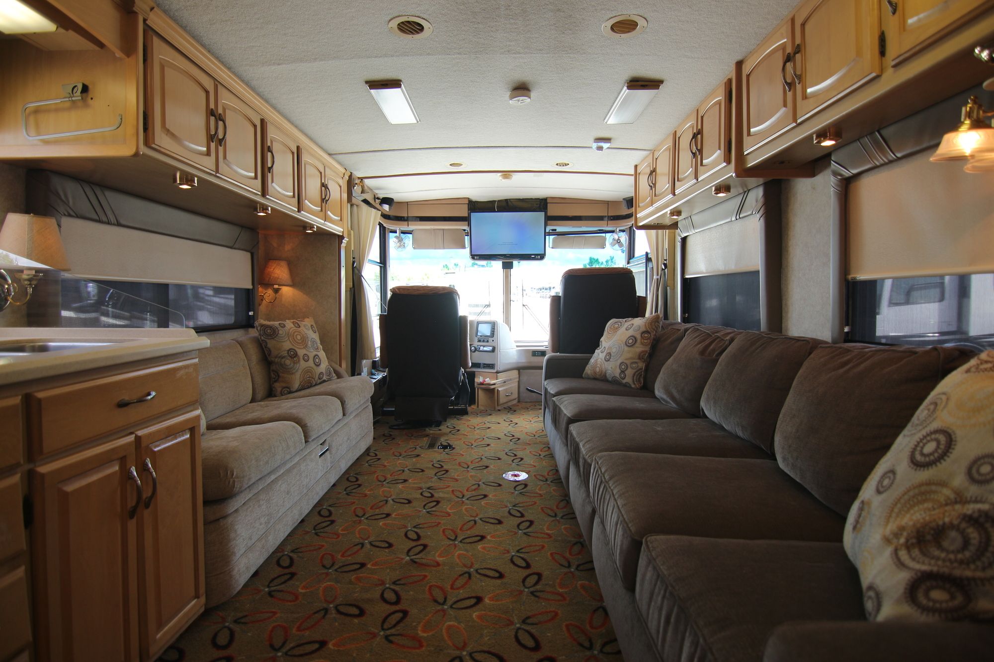 Used 1999 Winnebago Ultimate Advantage 38K Class A  For Sale