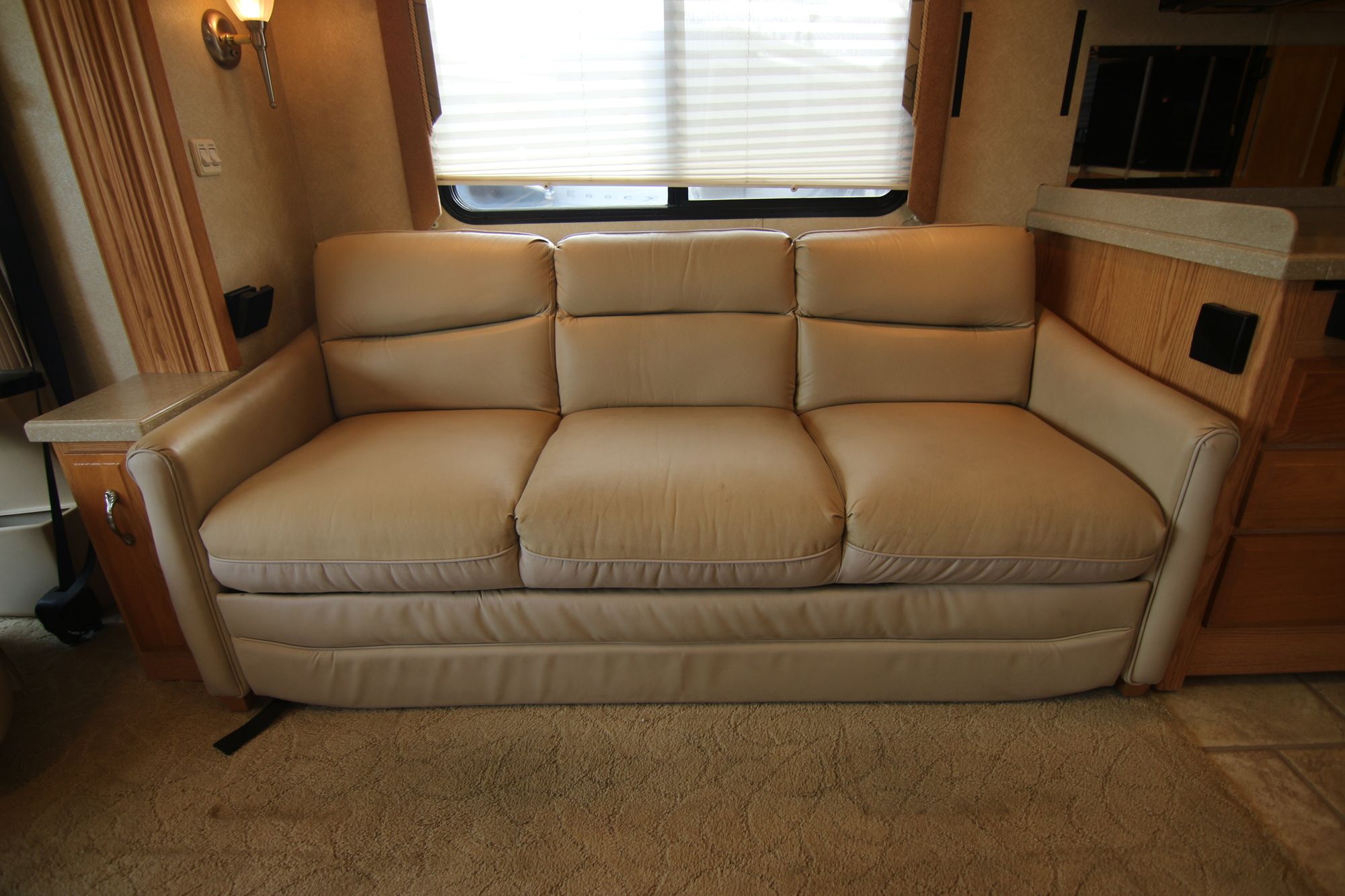 Used 2007 Newmar Kountry Star 3910 Class A  For Sale