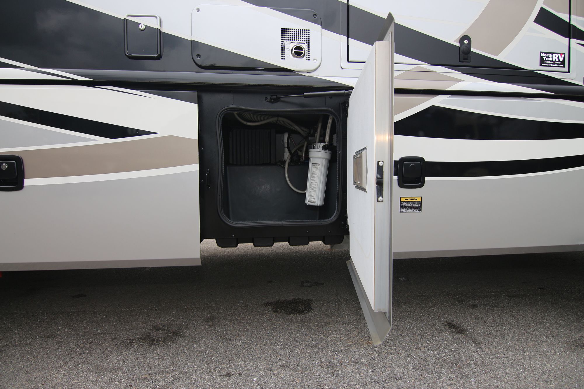 Used 2015 Fleetwood Bounder 33C Class A  For Sale