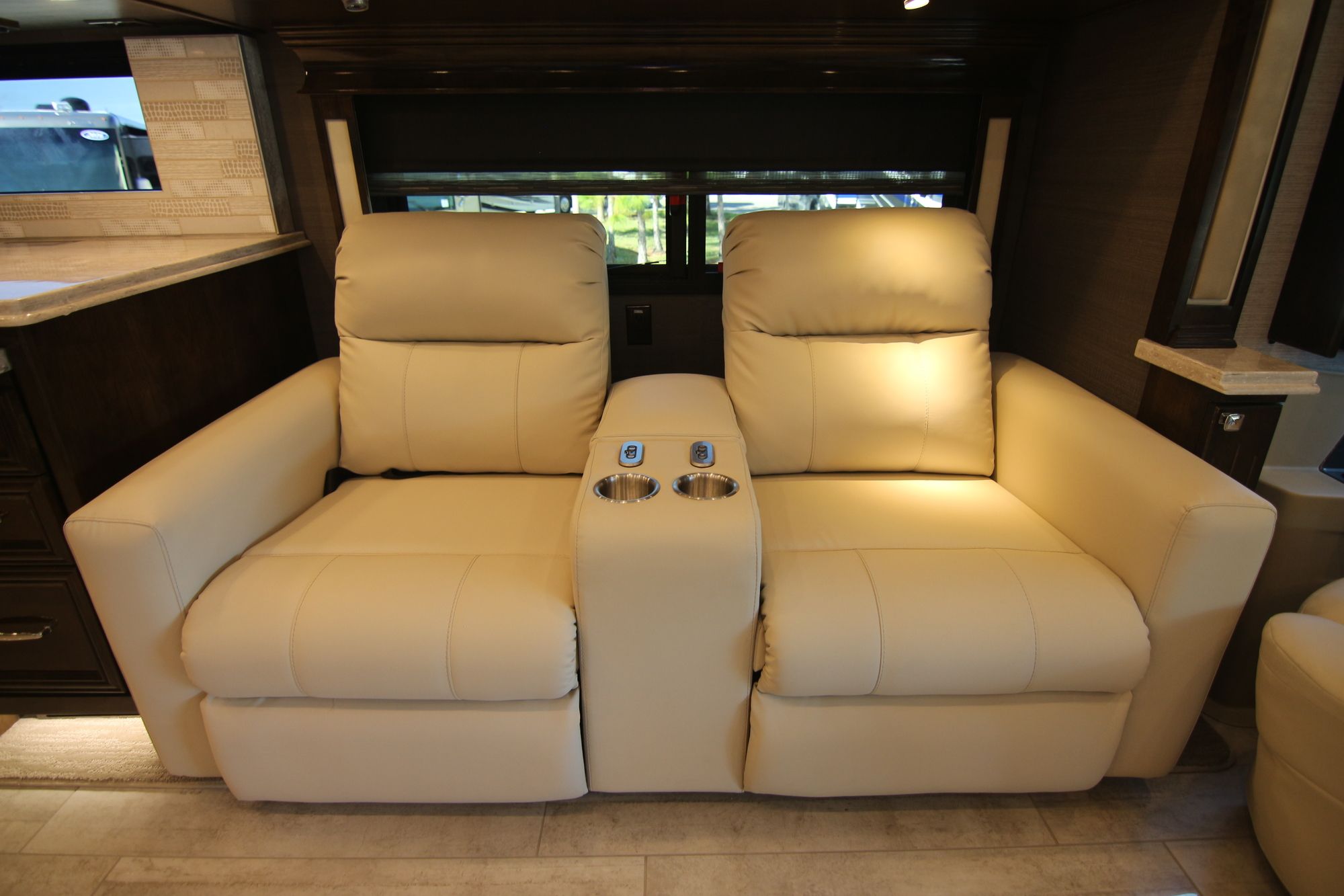 New 2020 Tiffin Motor Homes Phaeton 40IH Class A  For Sale