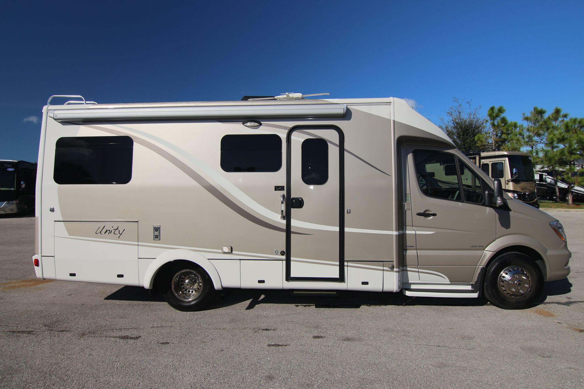 Used 2014 Leisure Van Unity 24CB Class B  For Sale