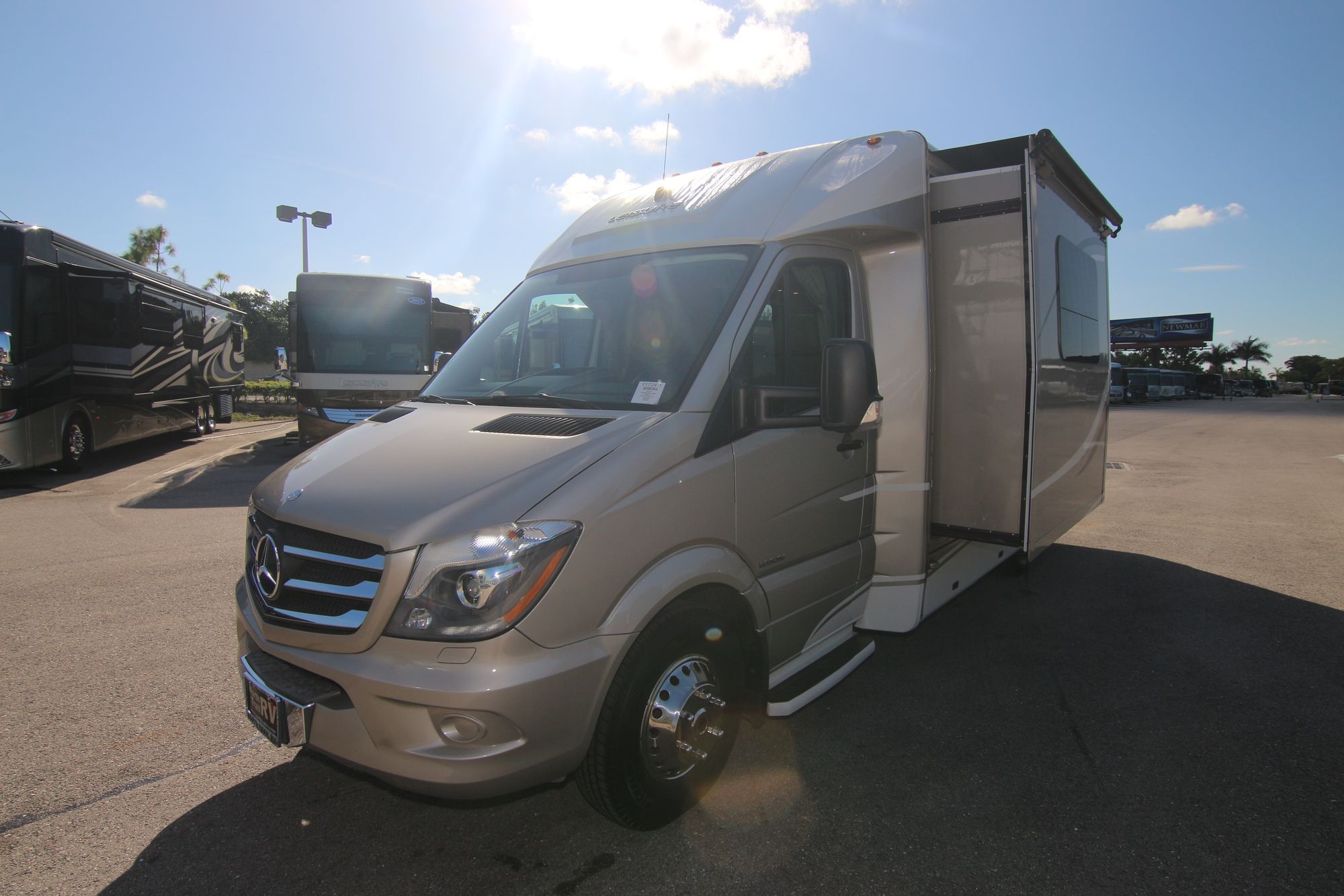 Used 2014 Leisure Van Unity 24CB Class B  For Sale