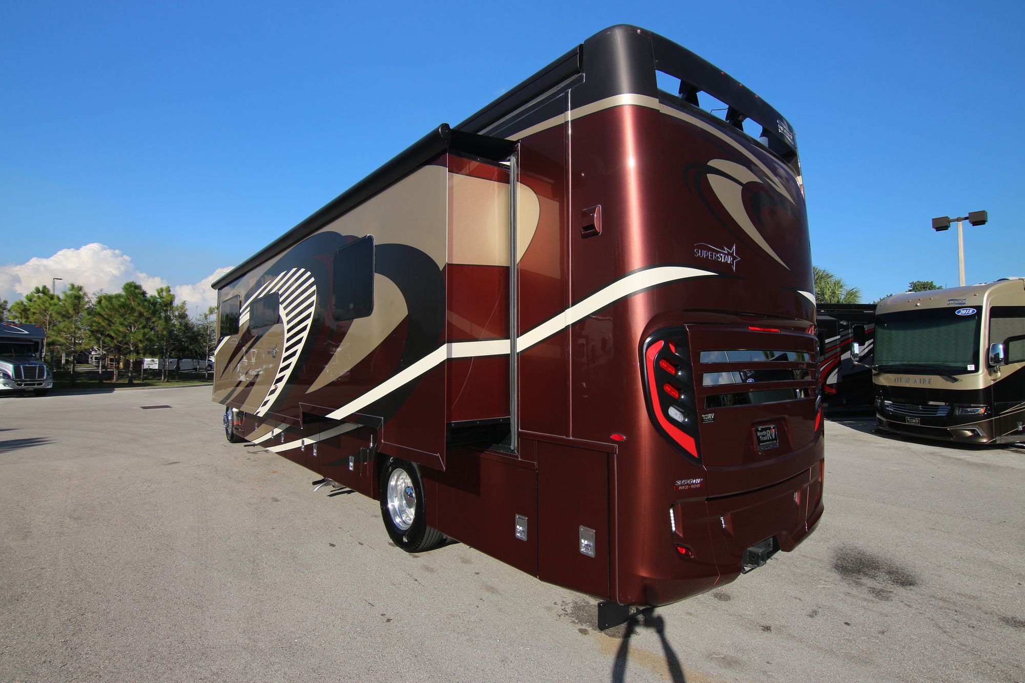 New 2020 Newmar Super Star 4061 Super C  For Sale