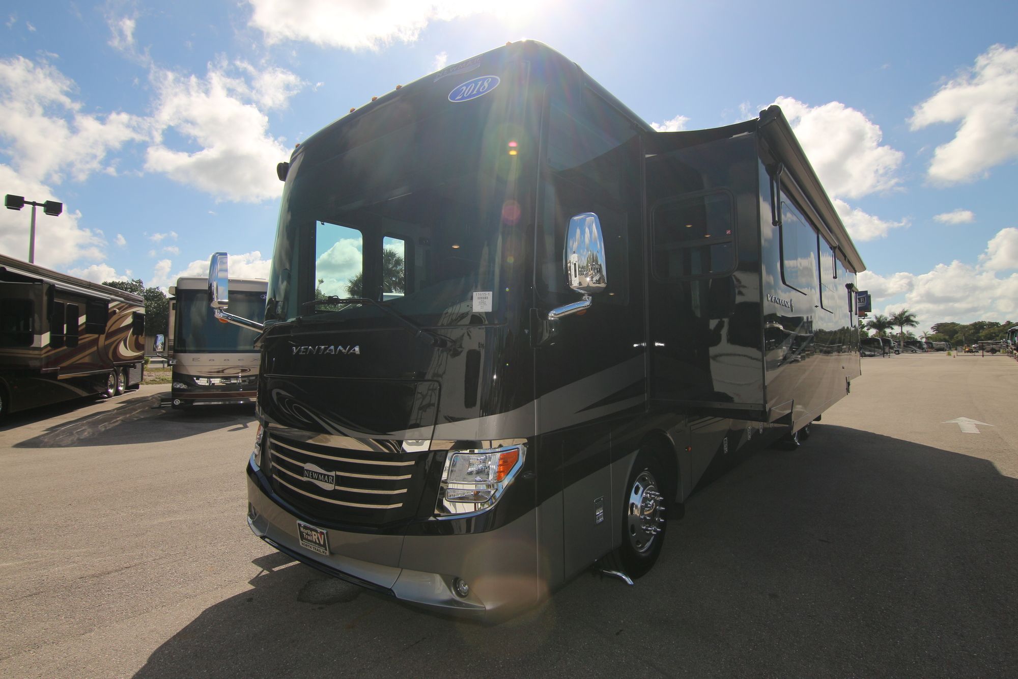 Used 2018 Newmar Ventana 4037 Class A  For Sale