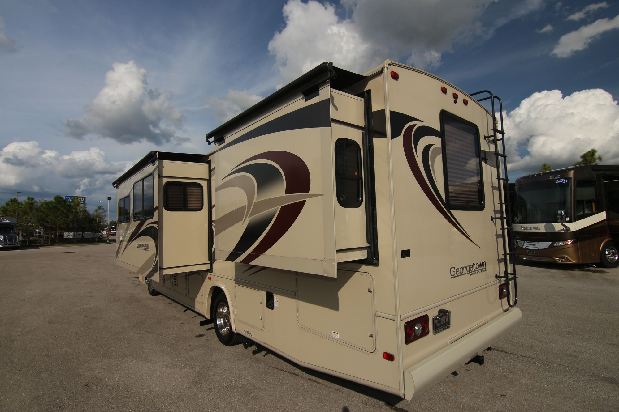 Used 2018 Forest River Georgetown 30X3 Class A  For Sale