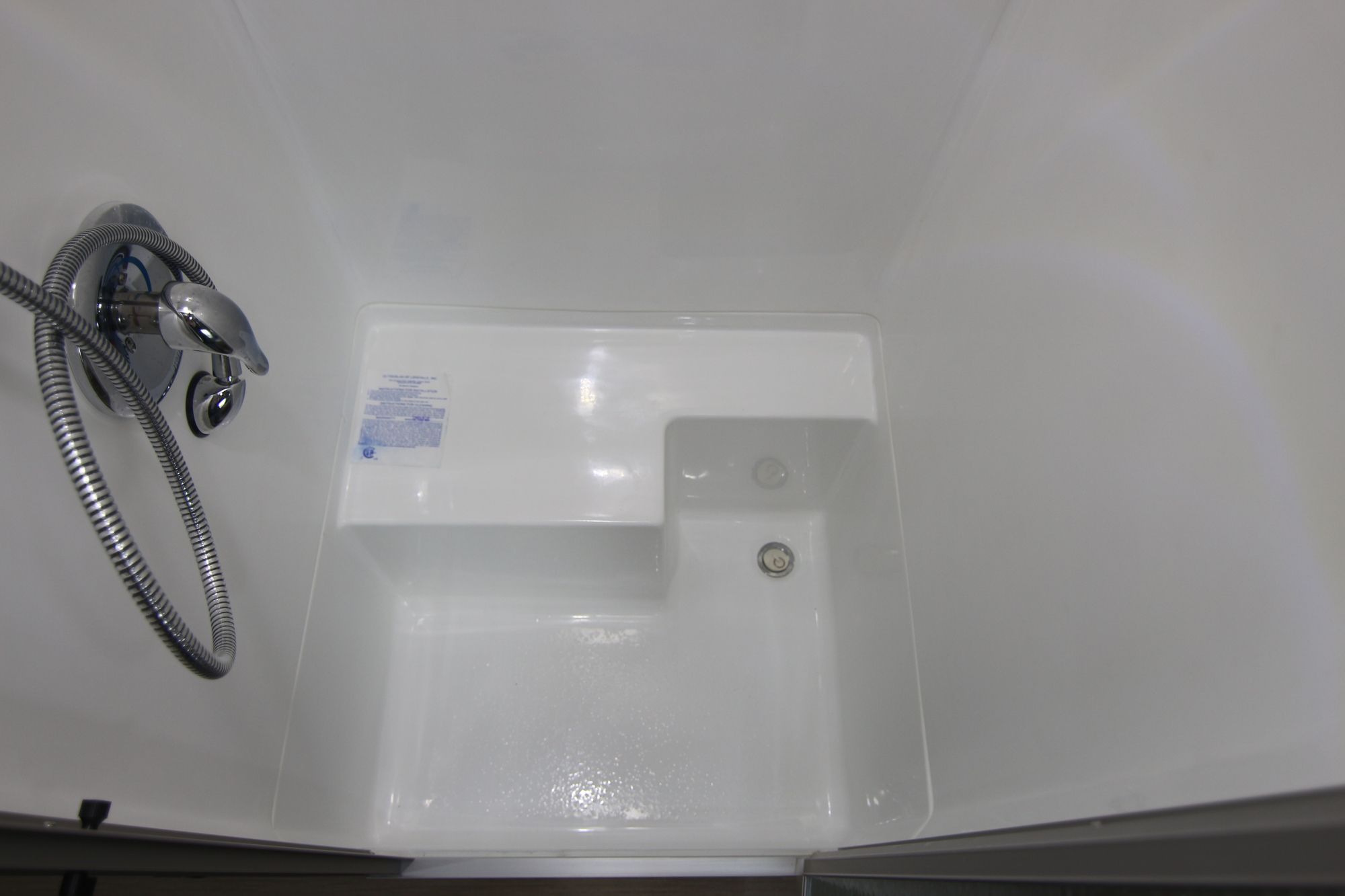 New 2020 Airstream Flying Cloud 27FB Travel Trailer  For Sale