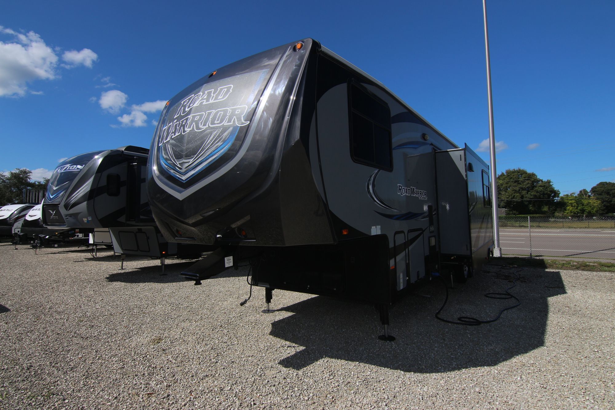 Used 2015 Heartland Rv Road Warrior 355 Fifth Wheel  For Sale