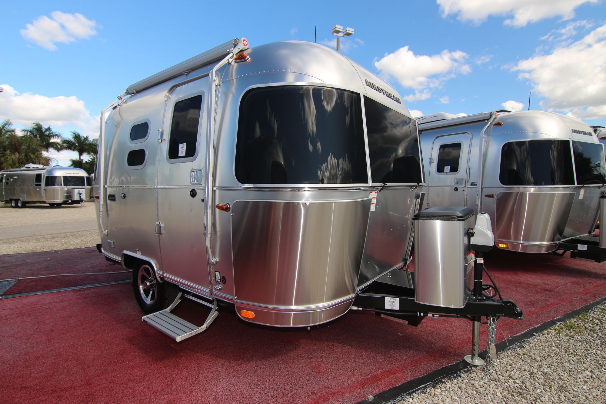 New 2020 Airstream Caravel 16RB Travel Trailer  For Sale