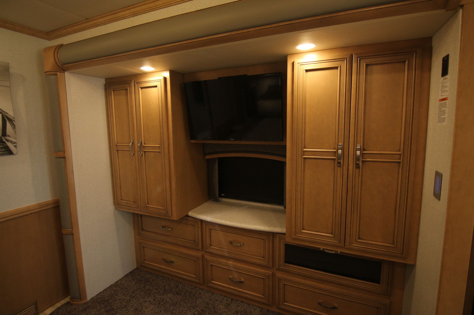 New 2020 Newmar Kountry Star 4037 Class A  For Sale