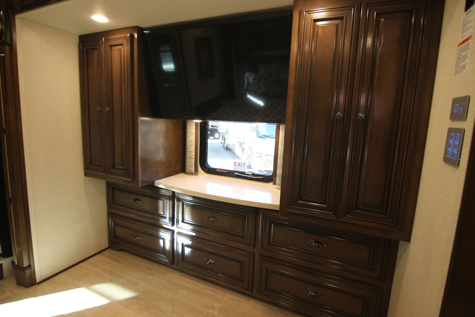New 2020 Newmar Dutch Star 4081 Class A  For Sale