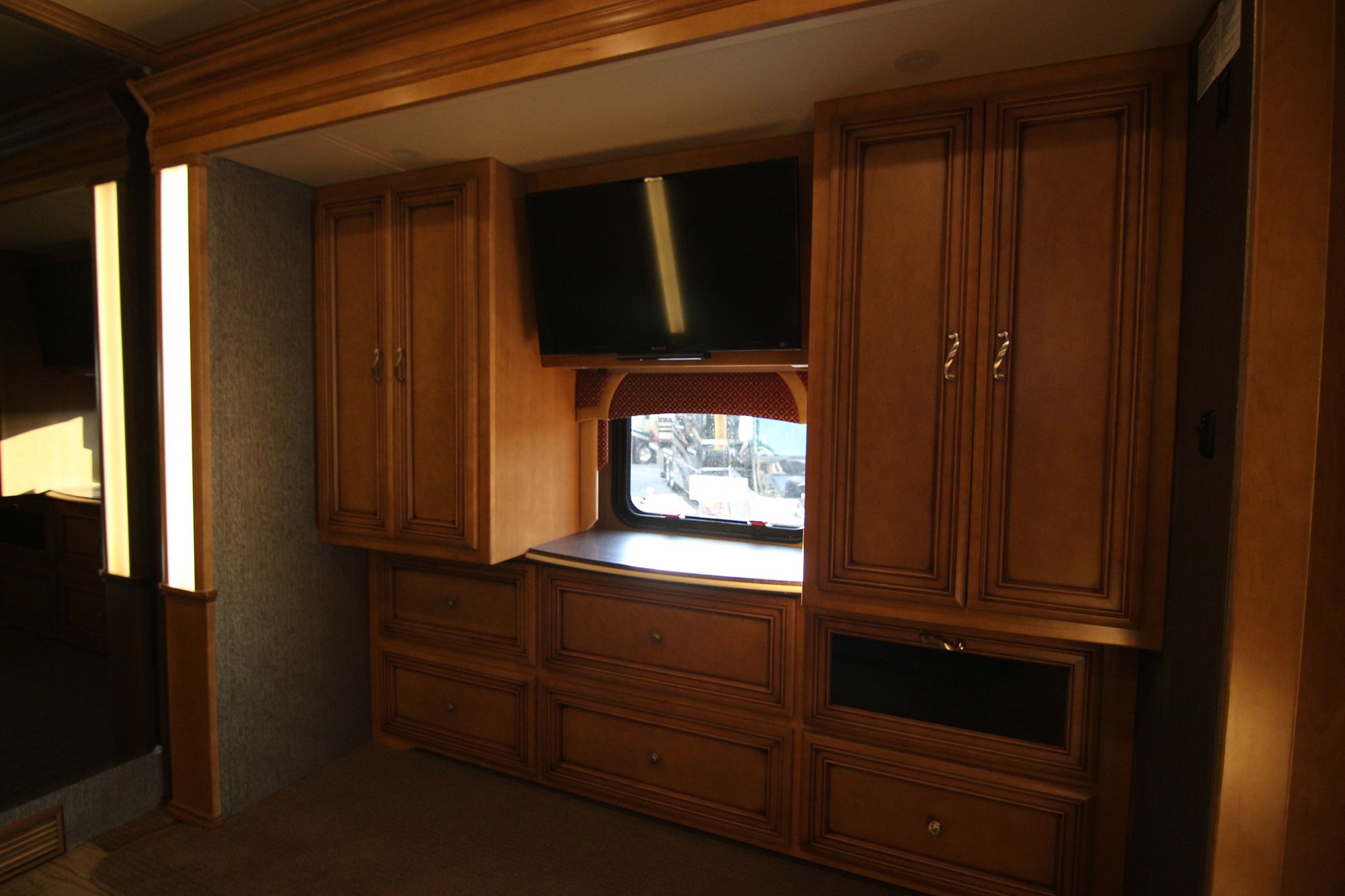 Used 2015 Newmar Ventana 4037 Class A  For Sale