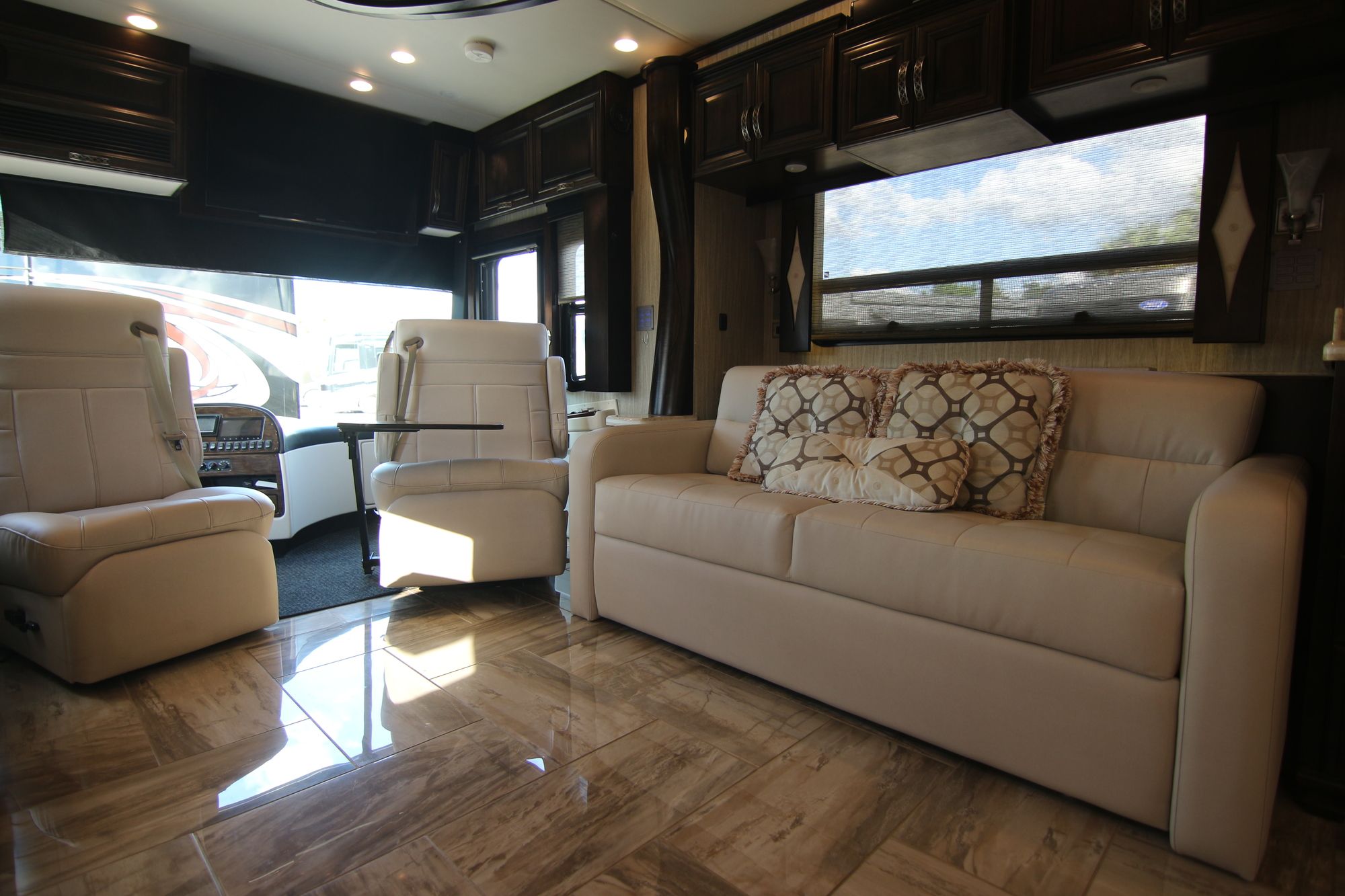 Used 2016 Newmar London Aire 4519 Class A  For Sale