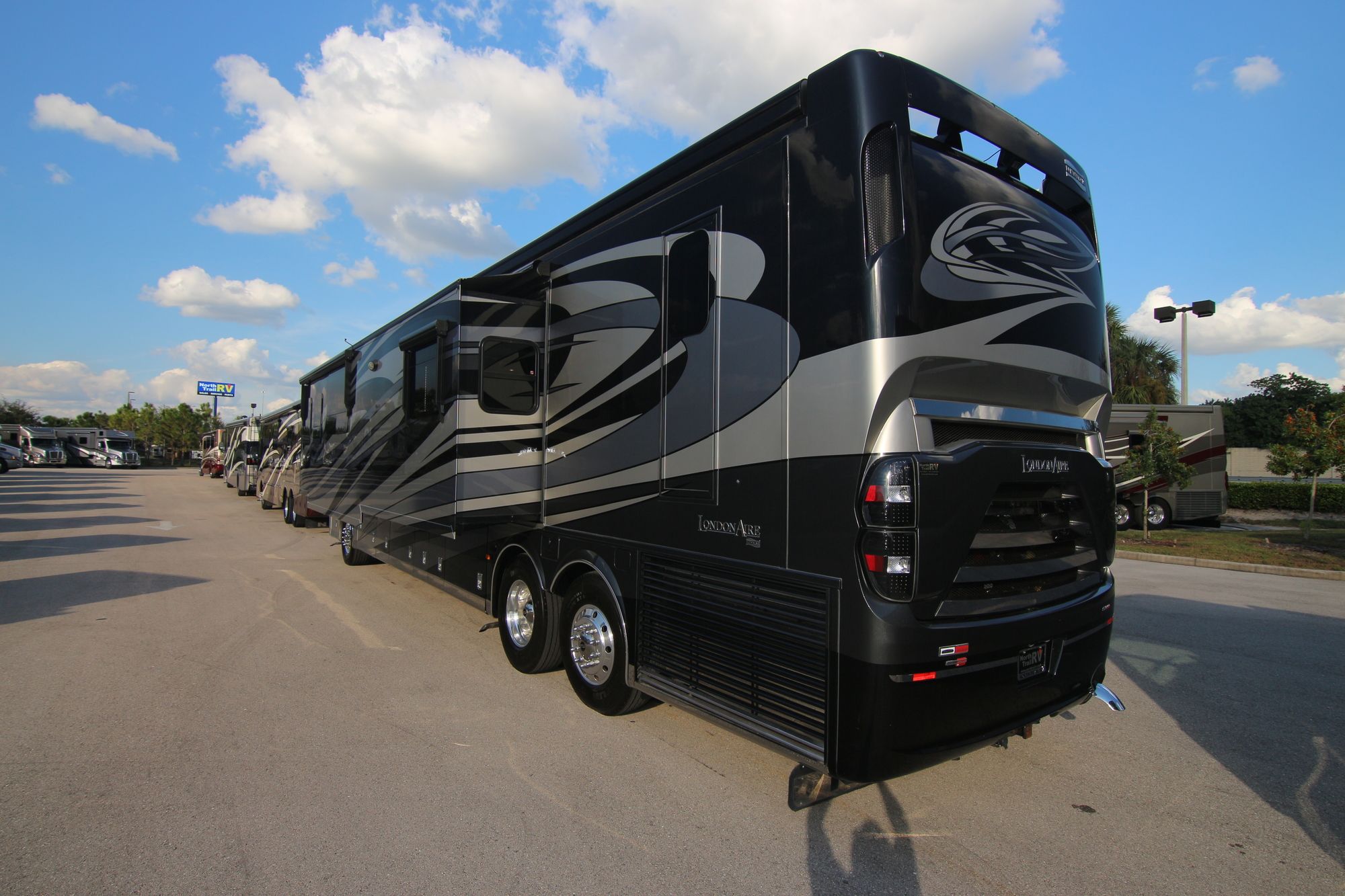 Used 2016 Newmar London Aire 4519 Class A  For Sale