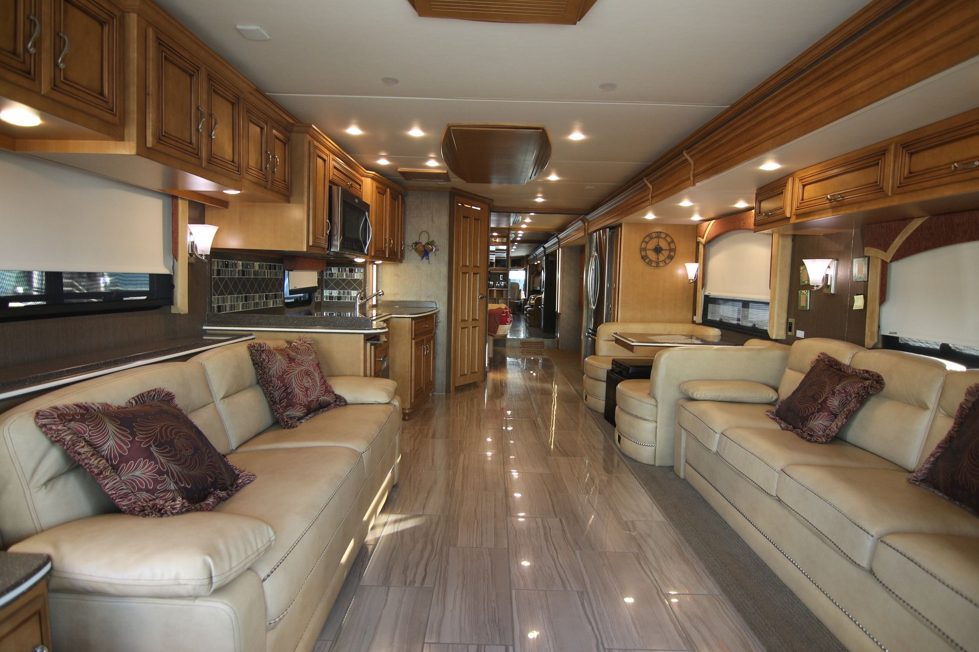 Used 2015 Newmar Ventana 4037 Class A  For Sale