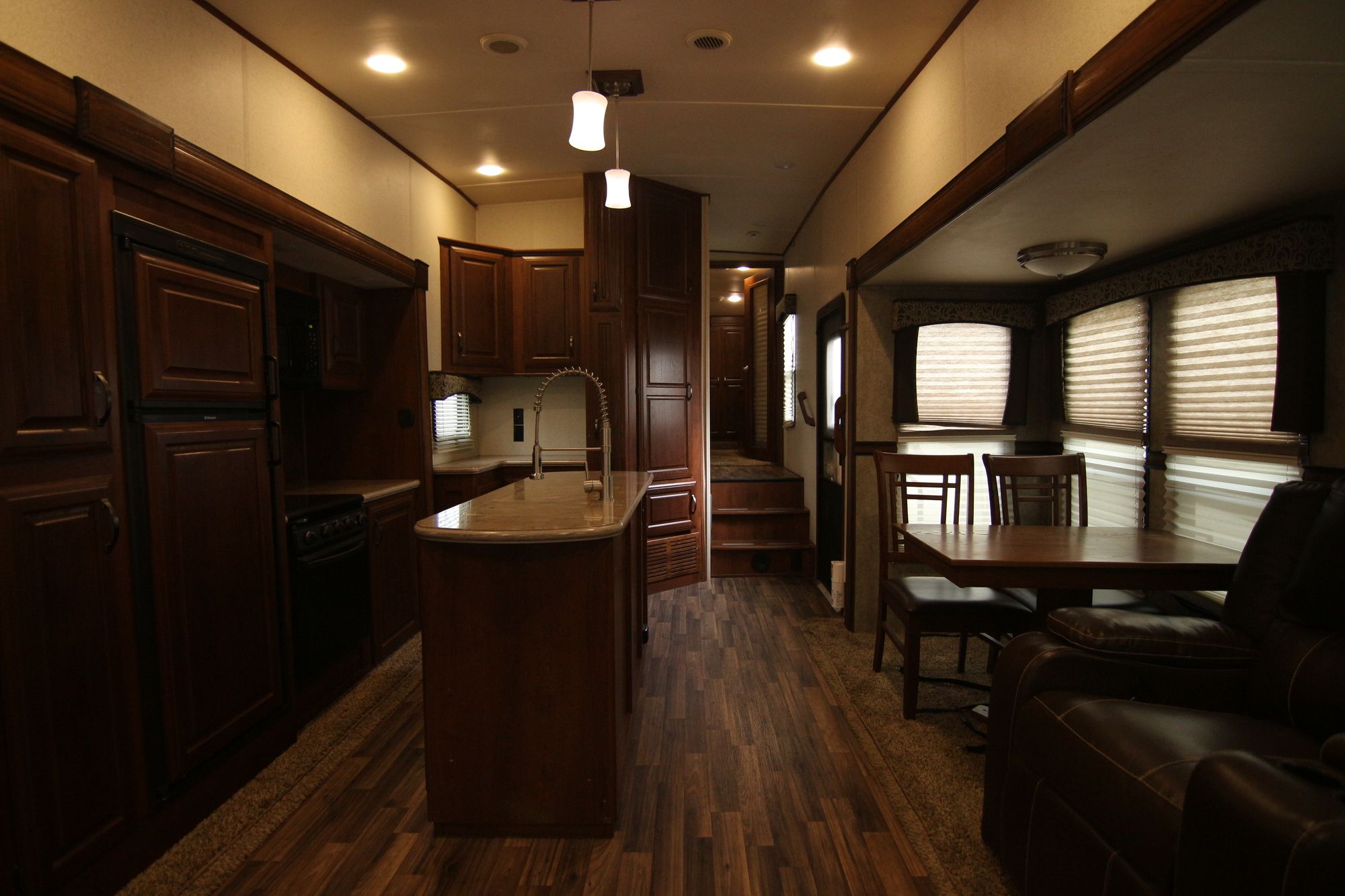 Used 2016 Palomino Sabre 33CKTS Fifth Wheel  For Sale