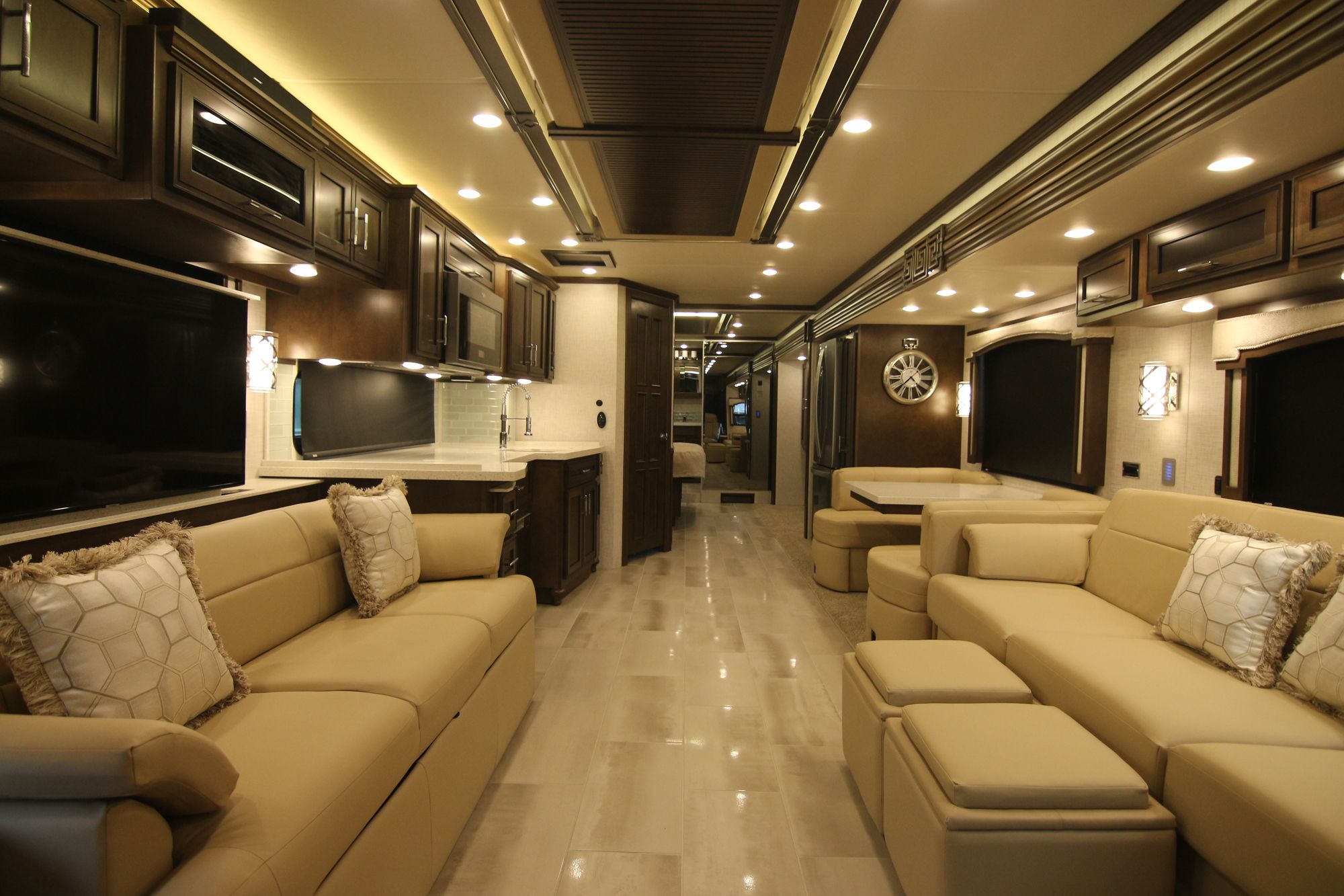 New 2020 Newmar Ventana 4037 Class A  For Sale