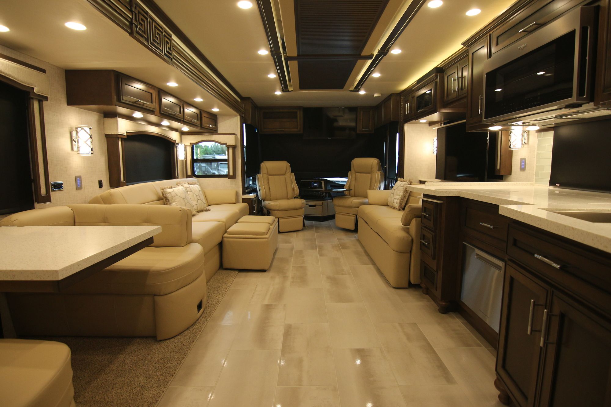 New 2020 Newmar Ventana 4037 Class A  For Sale