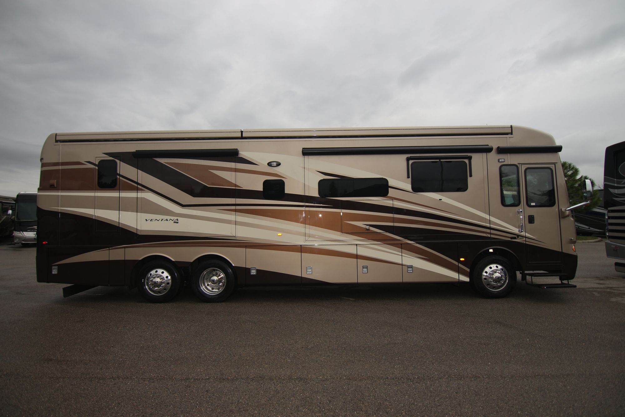 New 2020 Newmar Ventana 4037 Class A  For Sale