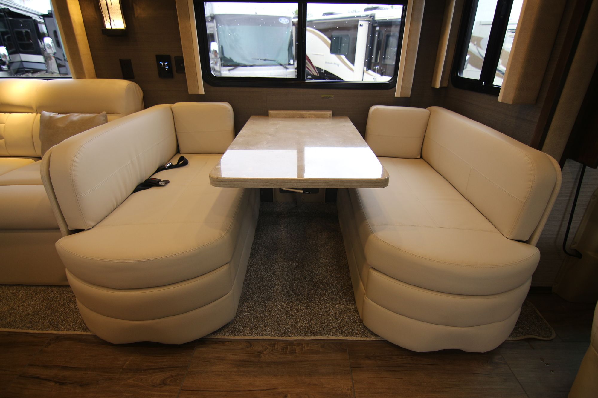 New 2020 Tiffin Motor Homes Allegro 32SA Class A  For Sale