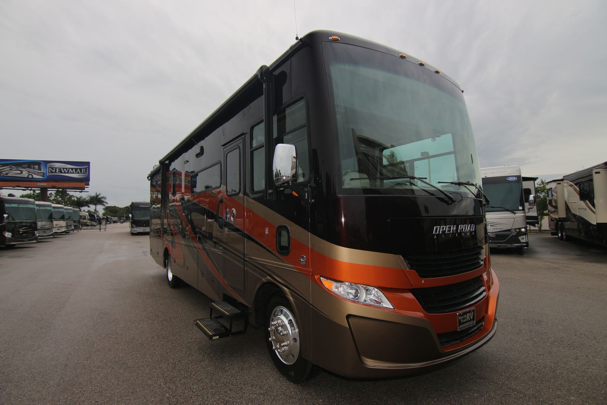 New 2020 Tiffin Motor Homes Allegro 32SA Class A  For Sale