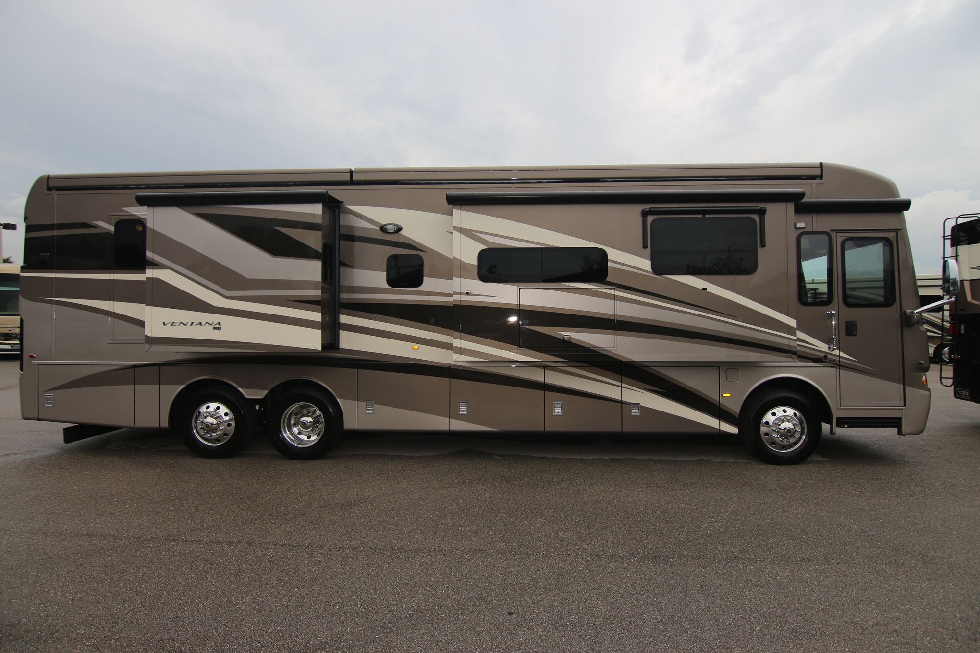 New 2020 Newmar Ventana 4037 Class A  For Sale