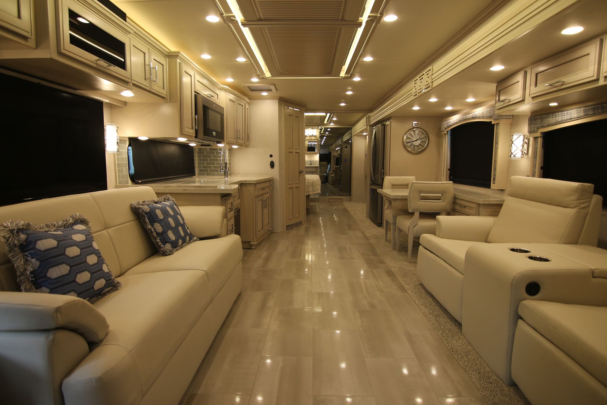 New 2020 Newmar Ventana 4037 Class A  For Sale