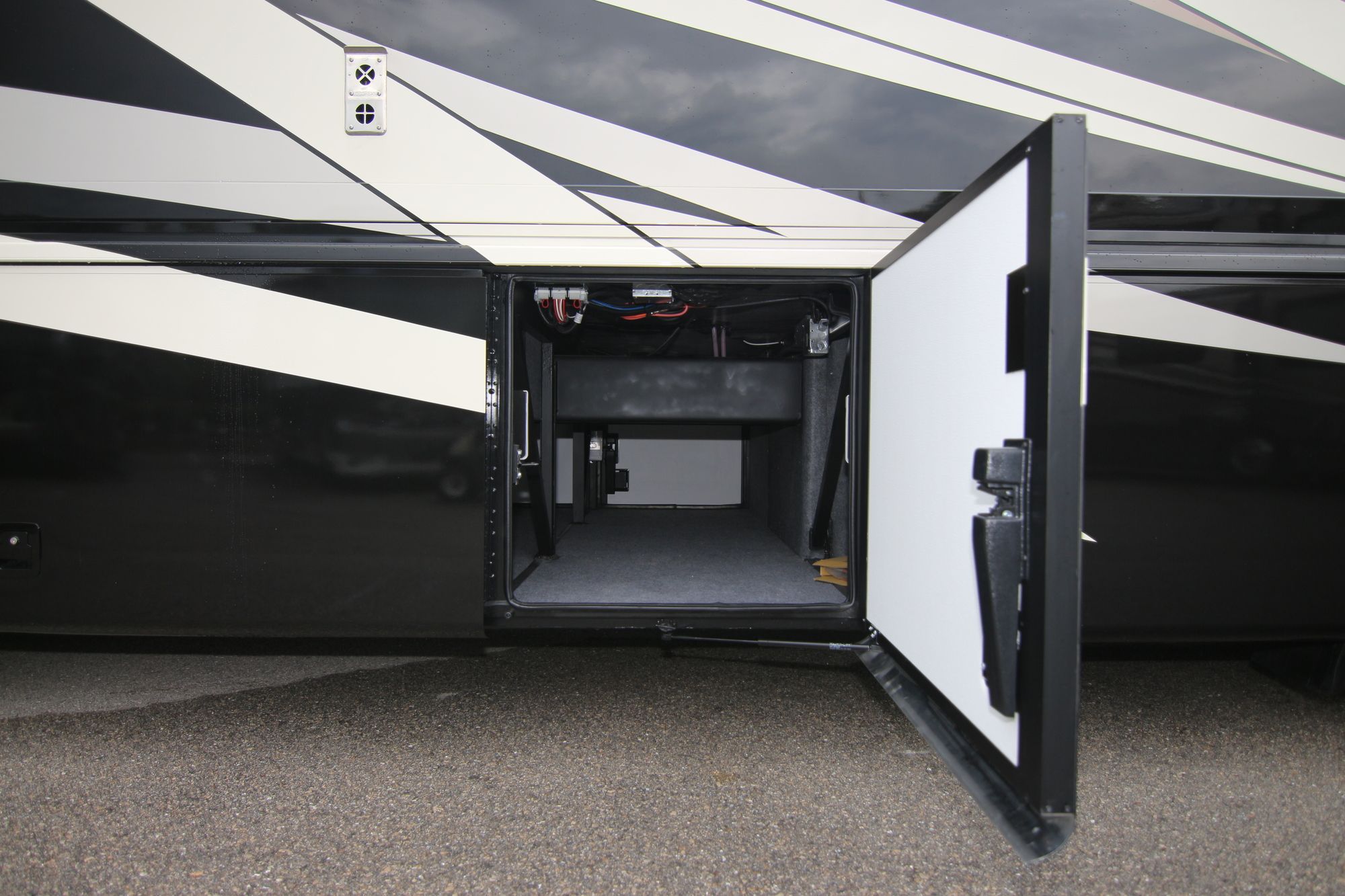 New 2020 Newmar Kountry Star 3717 Class A  For Sale