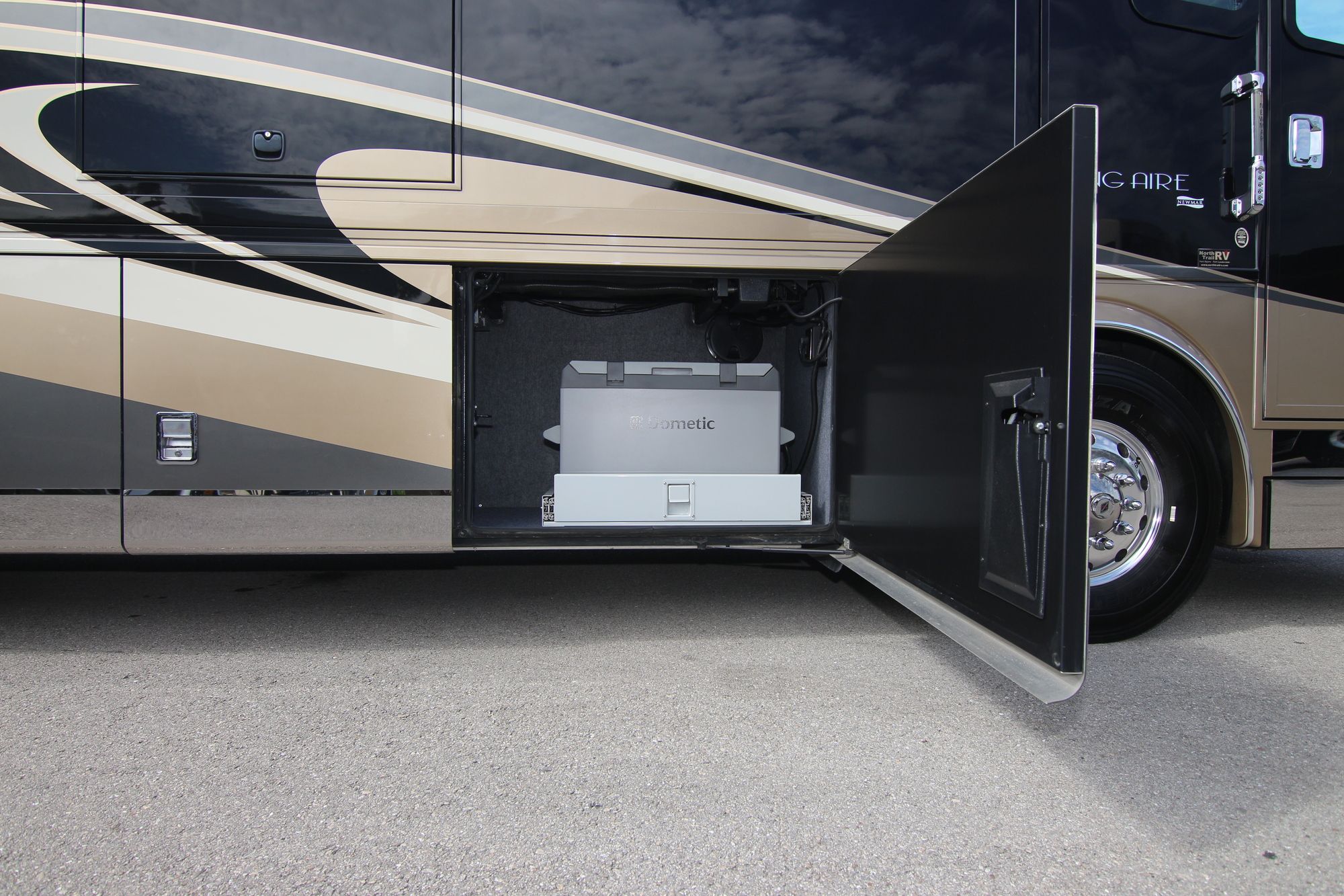 Used 2014 Newmar King Aire 4593 Class A  For Sale