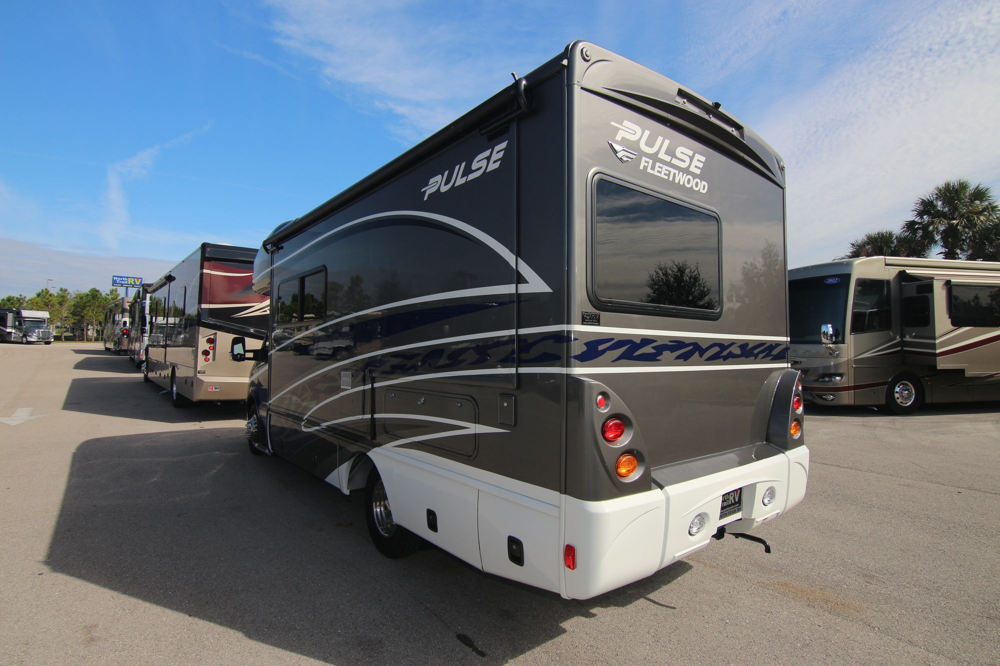 Used 2019 Fleetwood Pulse 24B Class C  For Sale