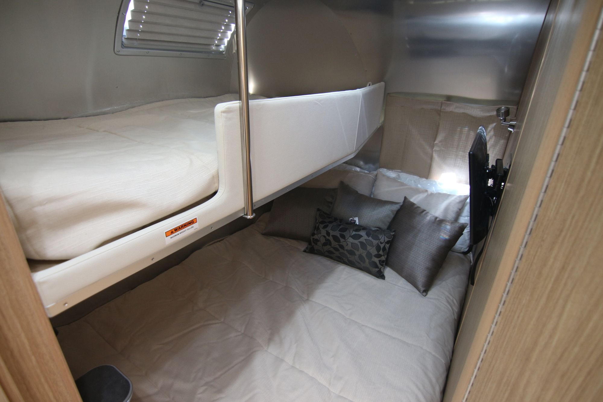 New 2020 Airstream Flying Cloud 30FB Travel Trailer  For Sale